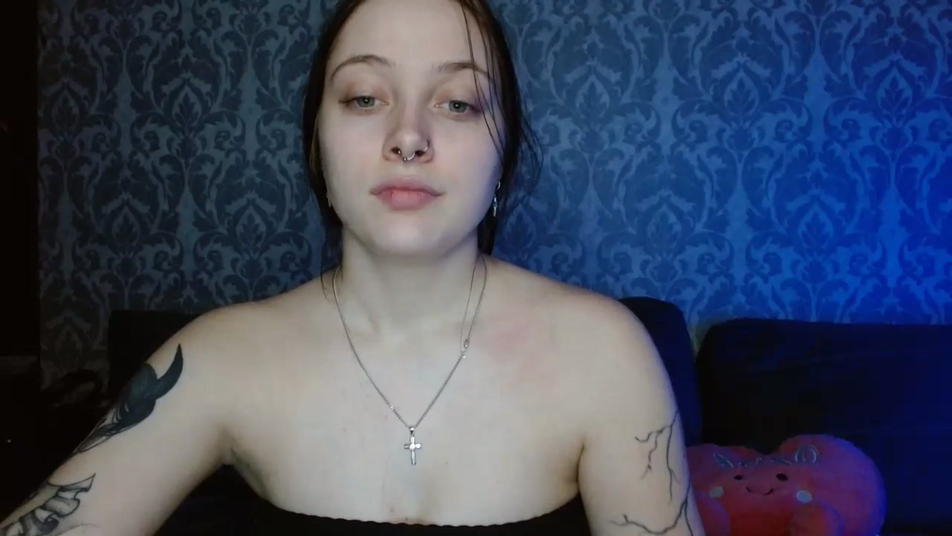 Gallery image thumbnail from AmyWard's myfreecams stream on, 03/01/2026, 13:32 image 16 of 20
