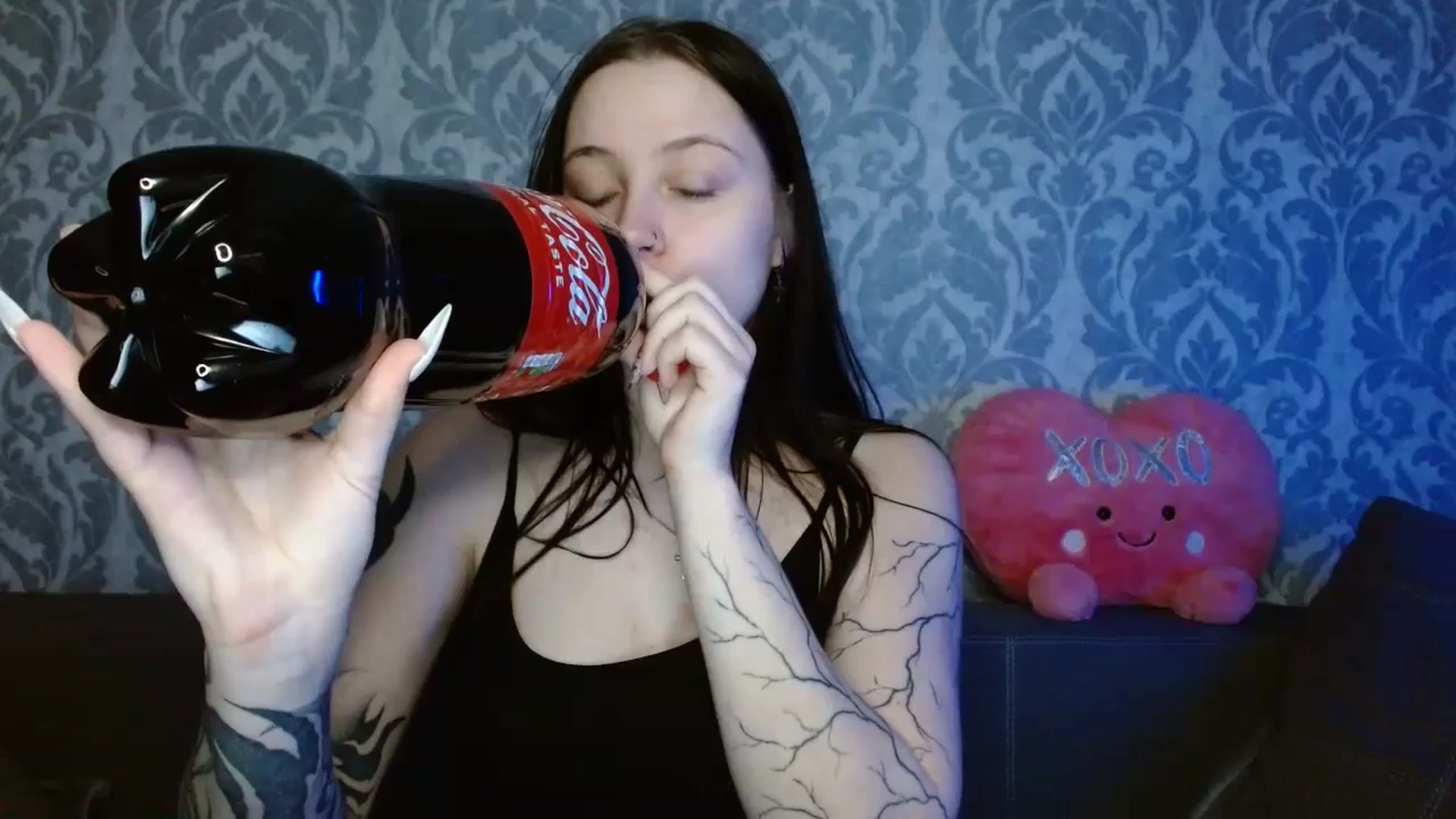 Gallery image thumbnail from AmyWard's myfreecams stream on, 03/03/2026, 13:01 image 1 of 20