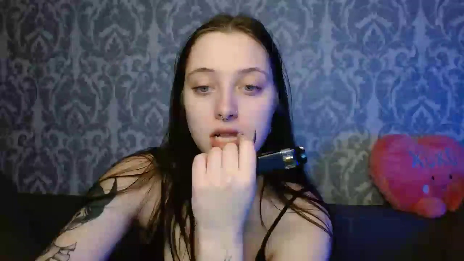 Gallery image thumbnail from AmyWard's myfreecams stream on, 03/03/2026, 15:40 image 9 of 20