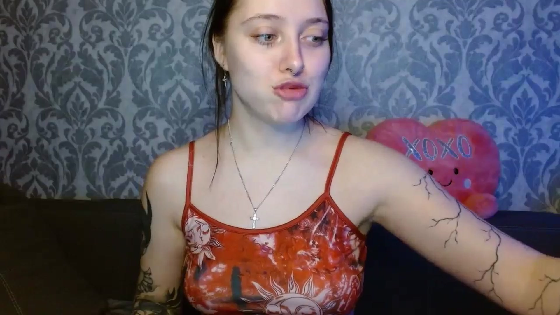 Gallery image thumbnail from AmyWard's myfreecams stream on, 03/07/2026, 14:17 image 12 of 20