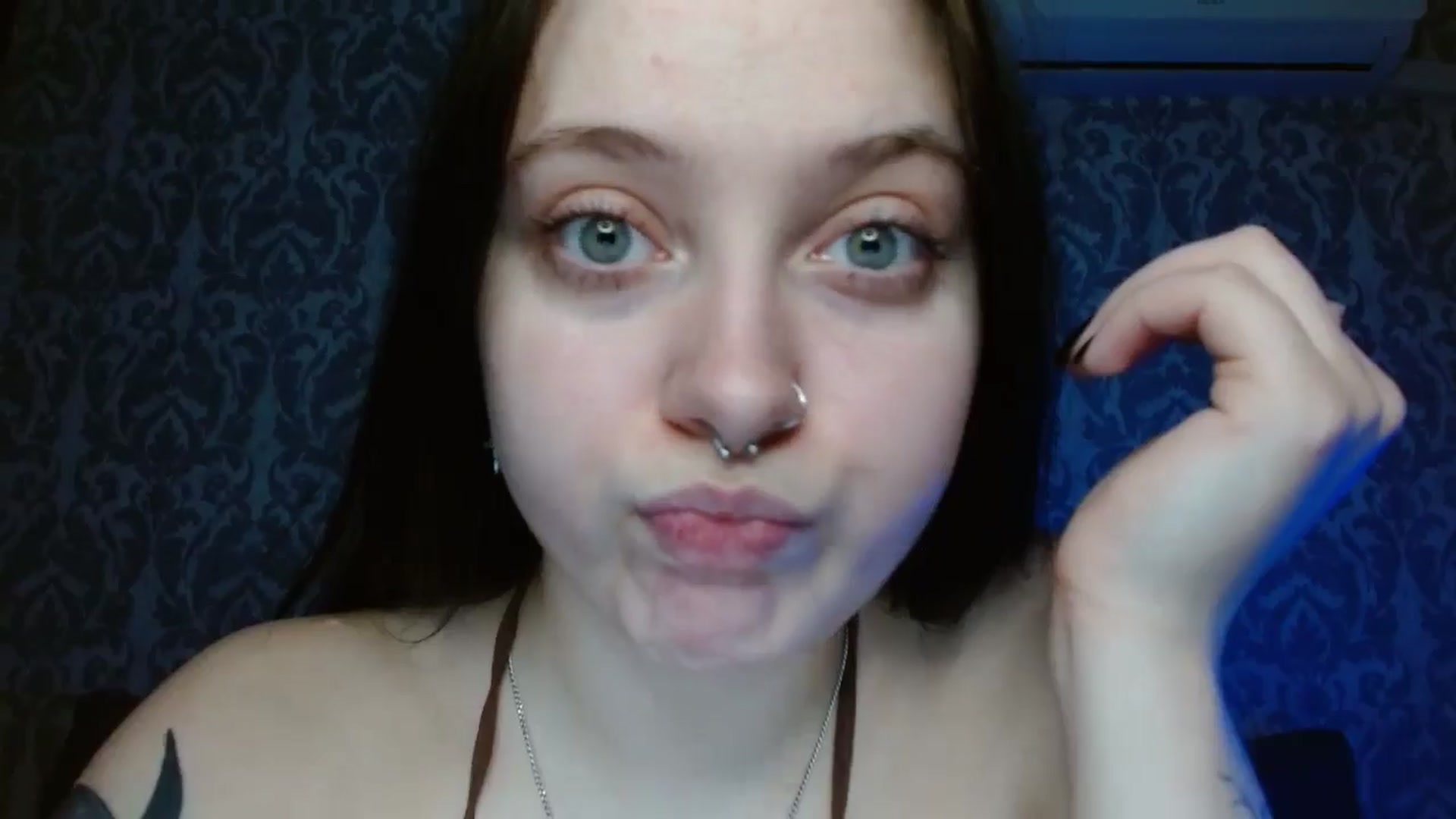 Gallery image thumbnail from AmyWard's myfreecams stream on, 03/13/2026, 14:58 image 9 of 20