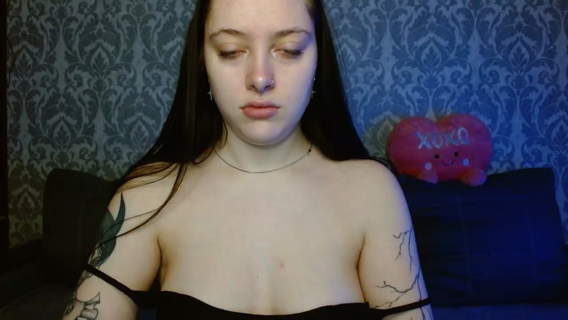 Gallery image thumbnail from AmyWard's myfreecams stream on, 03/15/2026, 09:37 image 16 of 20