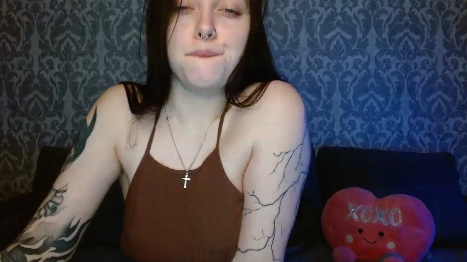 Gallery image thumbnail from AmyWard's myfreecams stream on, 03/16/2026, 13:21 image 2 of 20