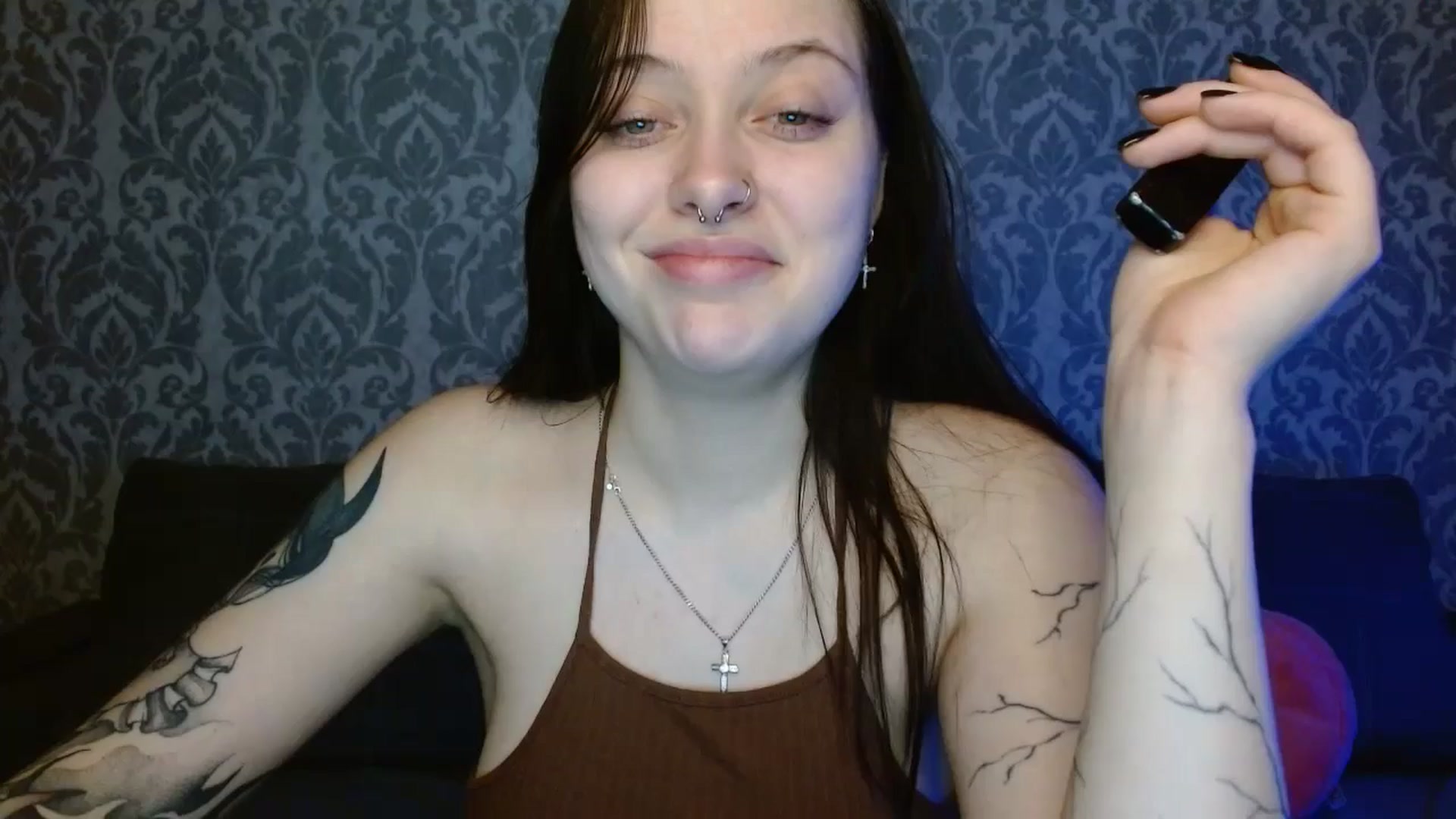 Gallery image thumbnail from AmyWard's myfreecams stream on, 03/16/2026, 13:21 image 6 of 20