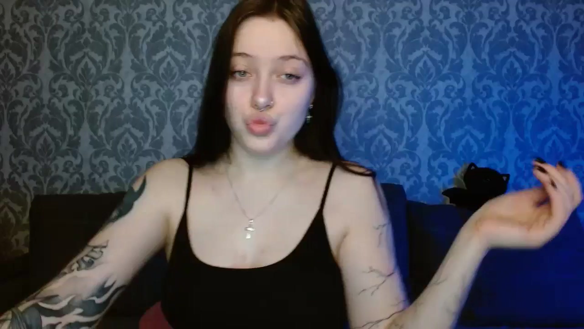 Gallery image thumbnail from AmyWard's myfreecams stream on, 03/21/2026, 11:02 image 11 of 20