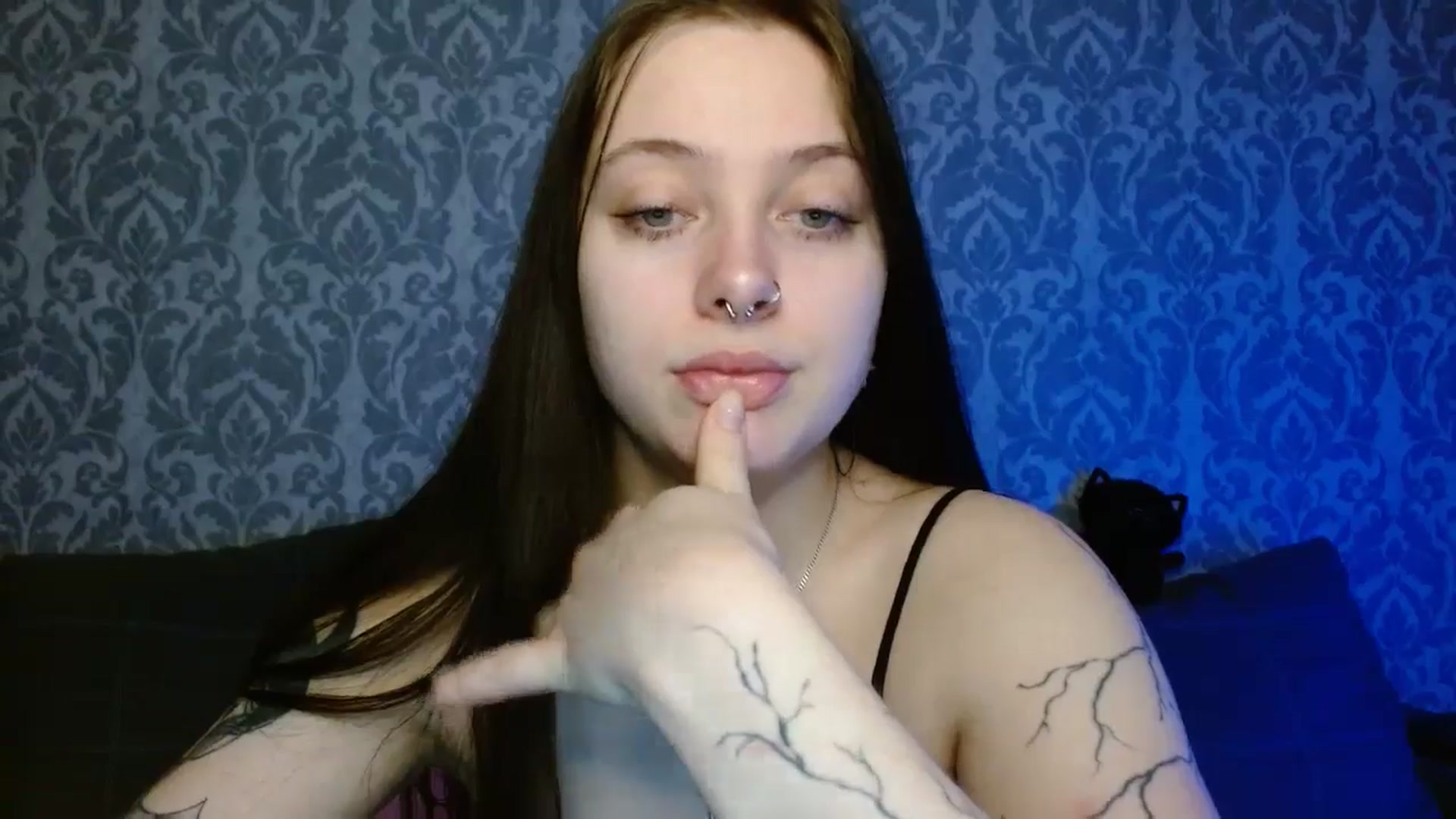 Gallery image thumbnail from AmyWard's myfreecams stream on, 03/21/2026, 11:47 image 6 of 20