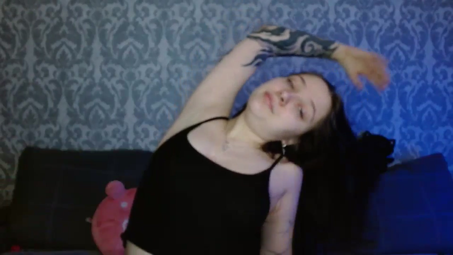 Gallery image thumbnail from AmyWard's myfreecams stream on, 03/22/2026, 10:27 image 16 of 20