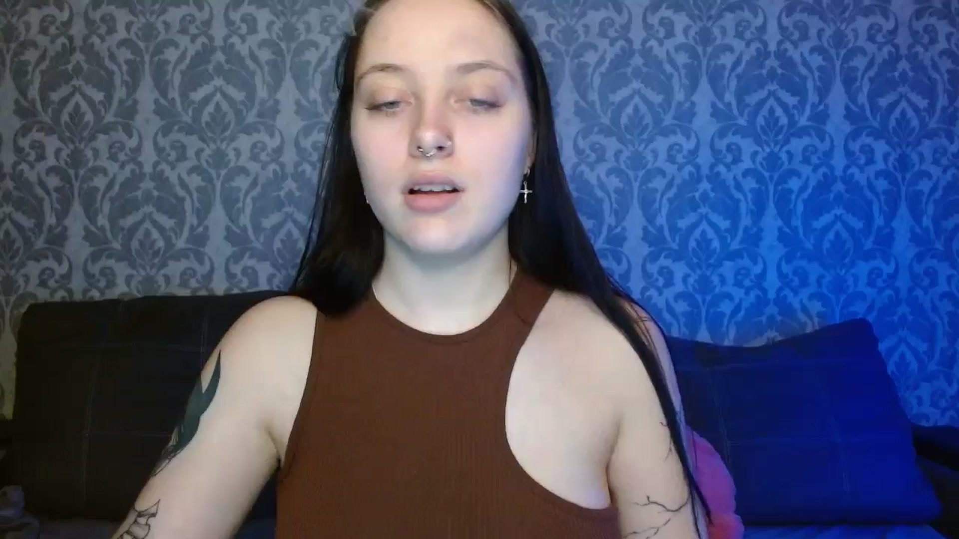 Gallery image thumbnail from AmyWard's myfreecams stream on, 03/23/2026, 12:27 image 16 of 20