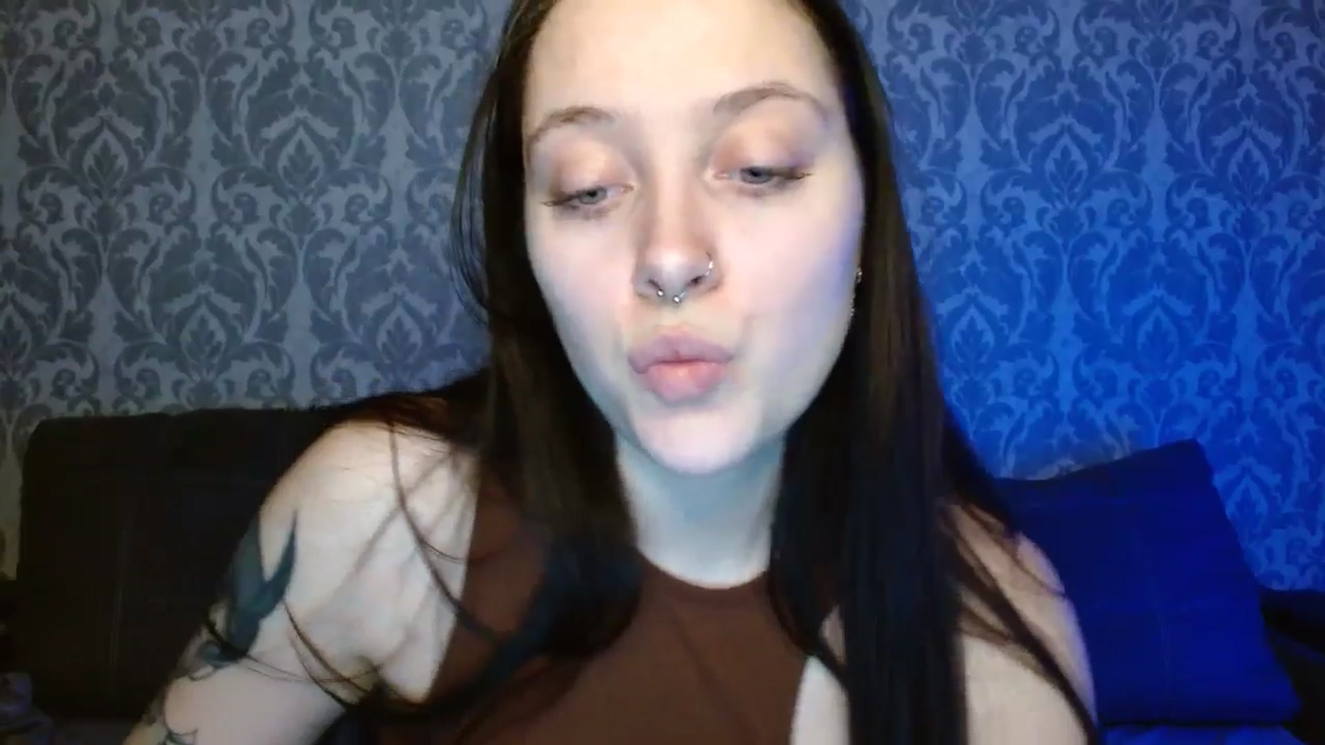 Gallery image thumbnail from AmyWard's myfreecams stream on, 03/23/2026, 12:27 image 19 of 20