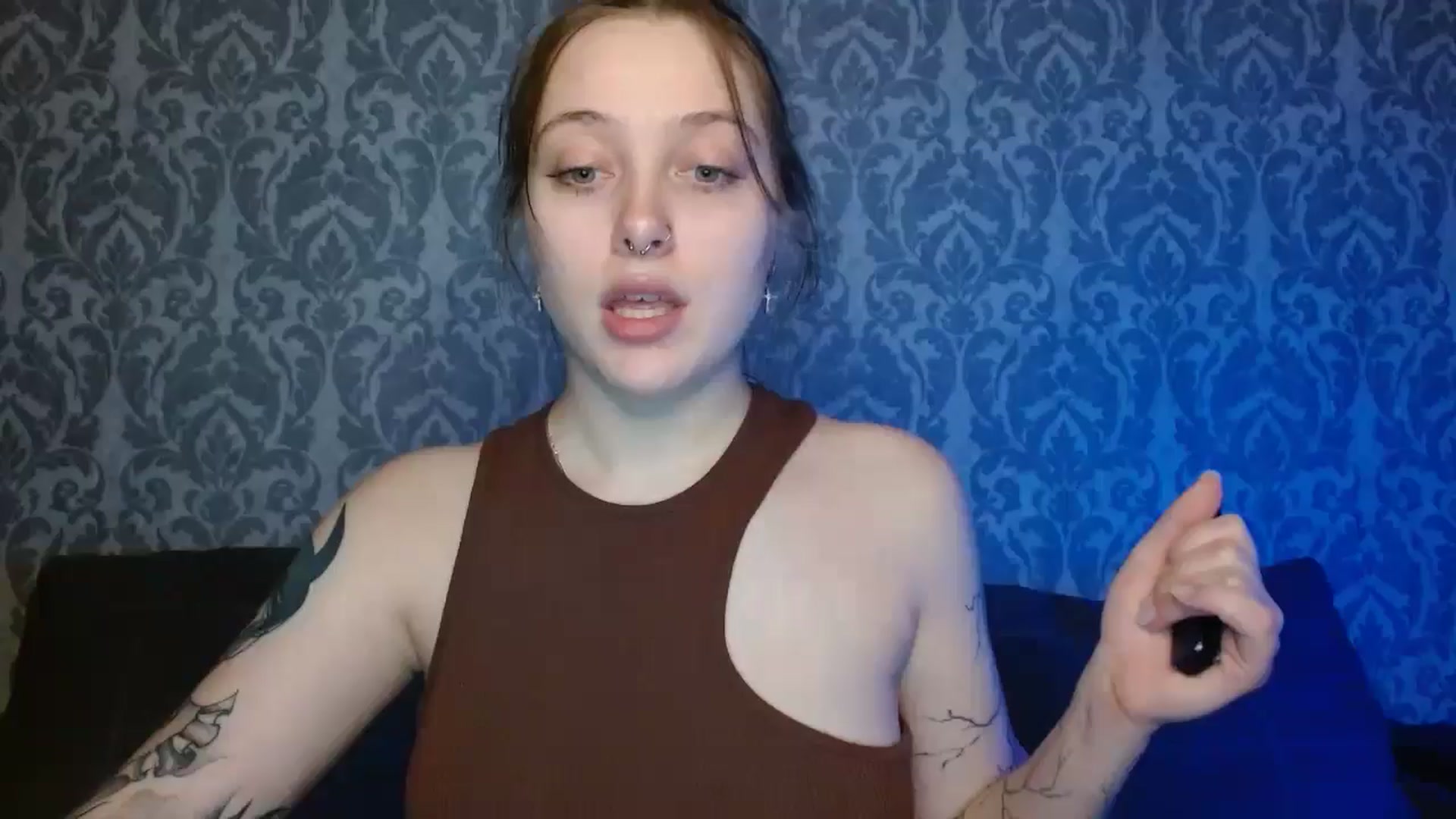 Gallery image thumbnail from AmyWard's myfreecams stream on, 03/23/2026, 15:05 image 1 of 20