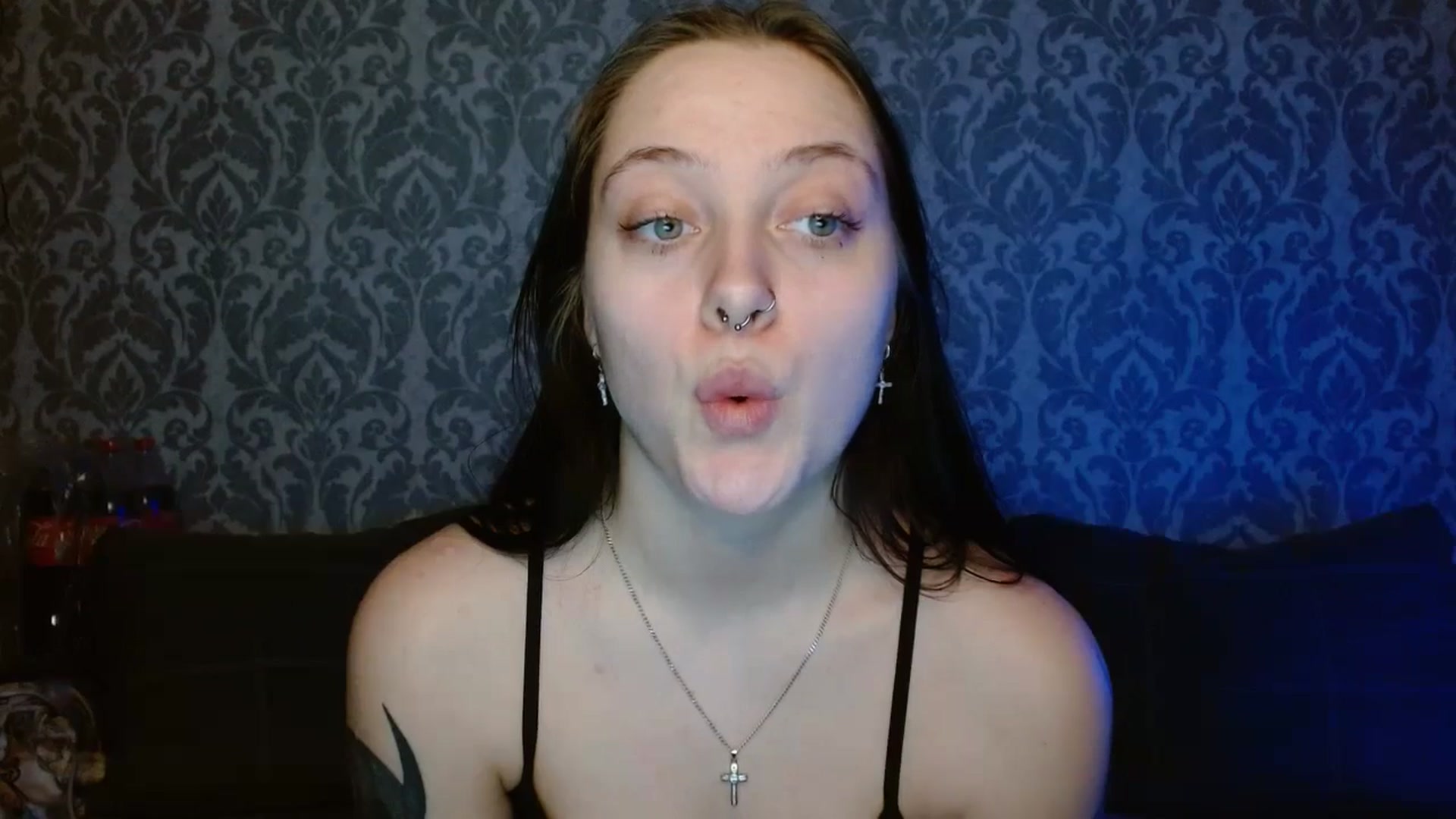 Gallery image thumbnail from AmyWard's myfreecams stream on, 03/24/2026, 15:04 image 11 of 20