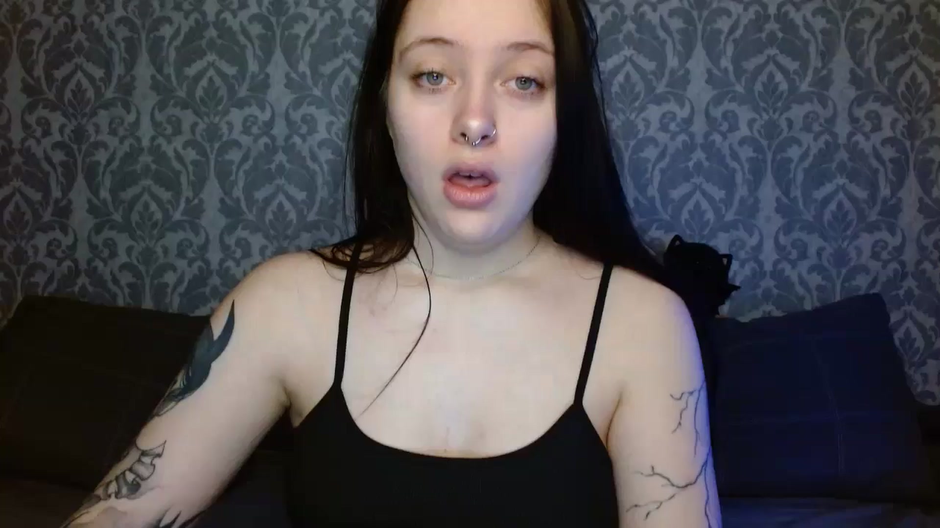Gallery image thumbnail from AmyWard's myfreecams stream on, 03/28/2026, 10:40 image 4 of 20