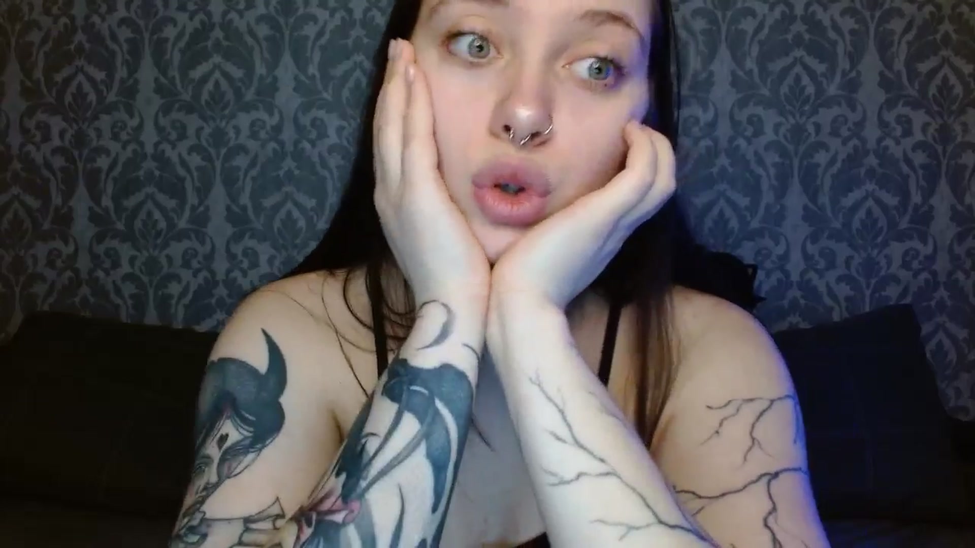 Gallery image thumbnail from AmyWard's myfreecams stream on, 03/28/2026, 10:40 image 18 of 20