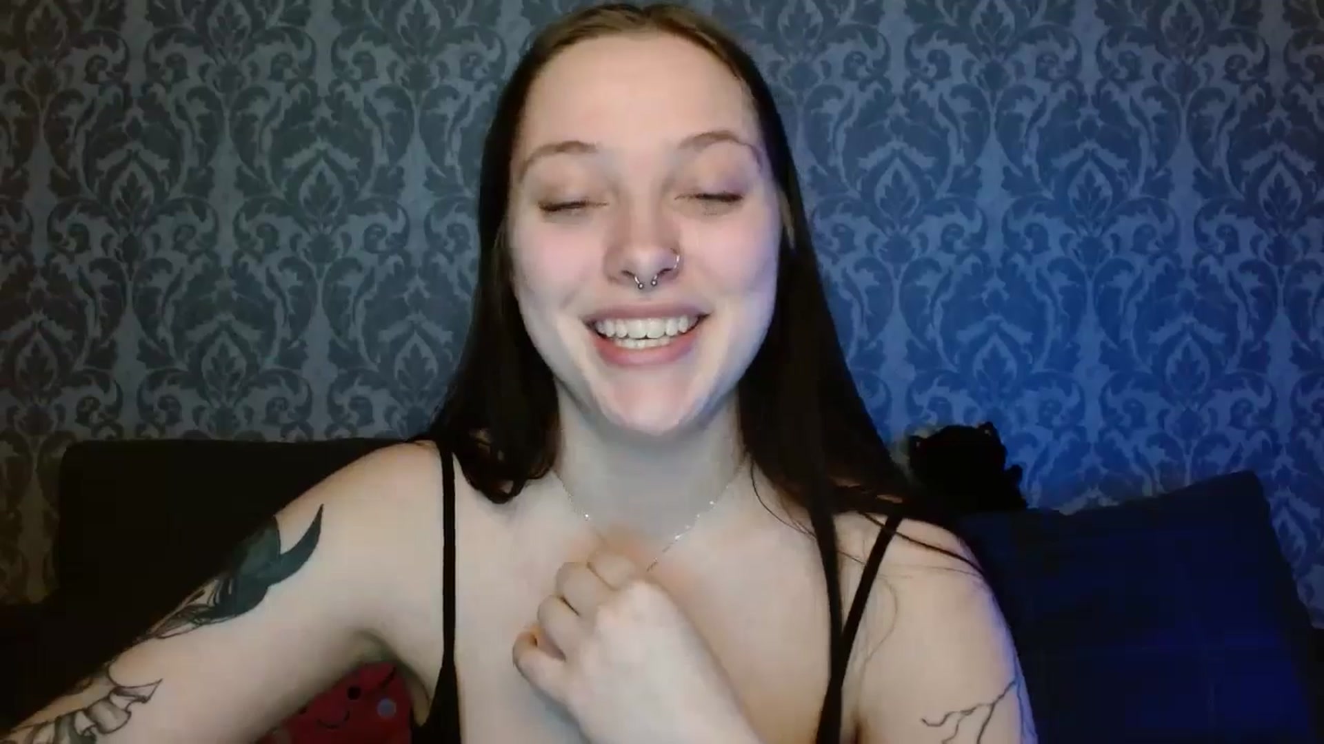 Gallery image thumbnail from AmyWard's myfreecams stream on, 03/29/2026, 11:38 image 15 of 20