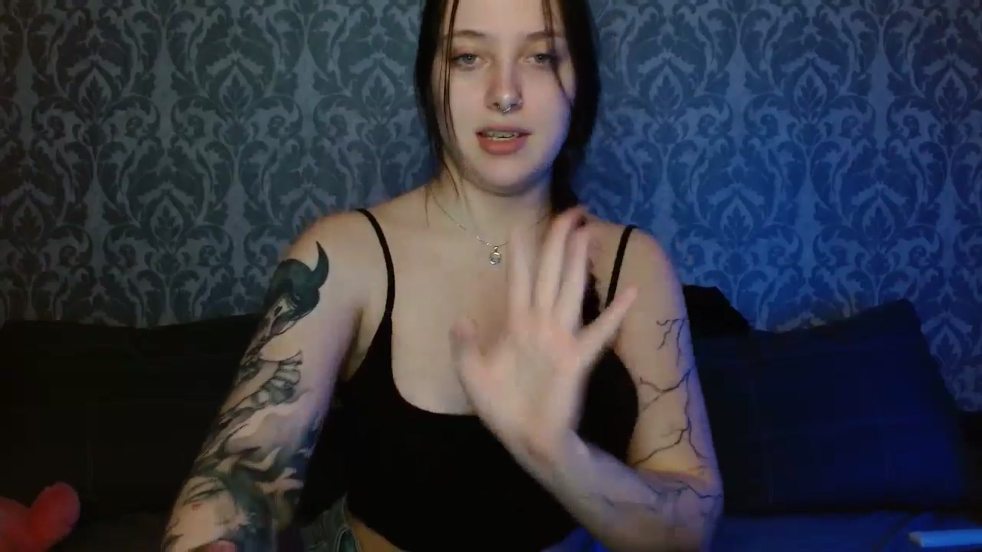 Gallery image thumbnail from AmyWard's myfreecams stream on, 03/29/2026, 13:24 image 13 of 20