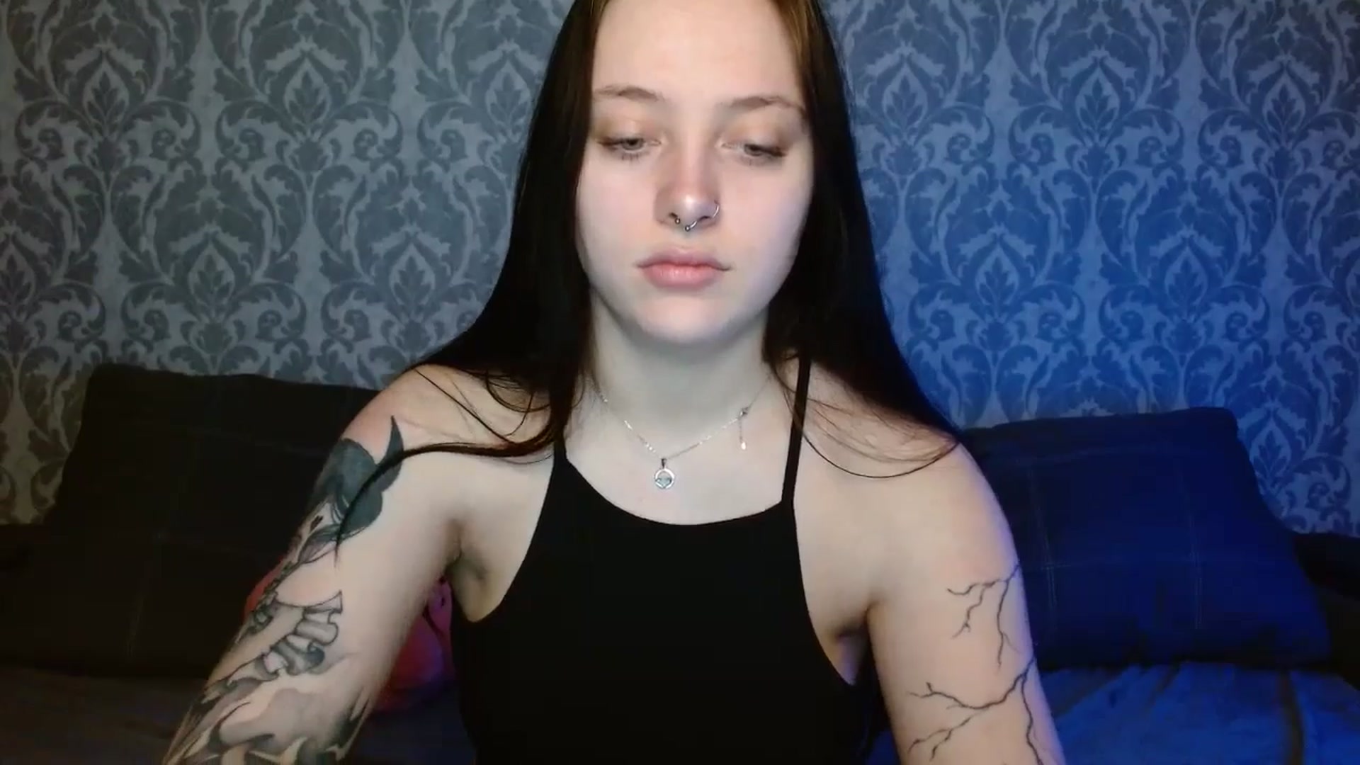 Gallery image thumbnail from AmyWard's myfreecams stream on, 04/03/2026, 09:34 image 11 of 20