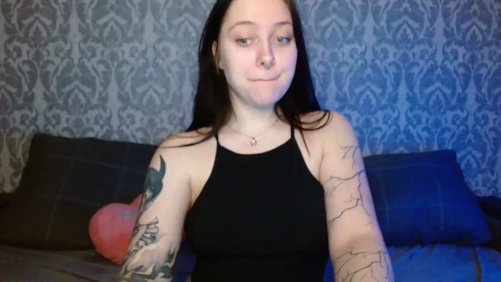 Gallery image thumbnail from AmyWard's myfreecams stream on, 04/03/2026, 09:34 image 5 of 20