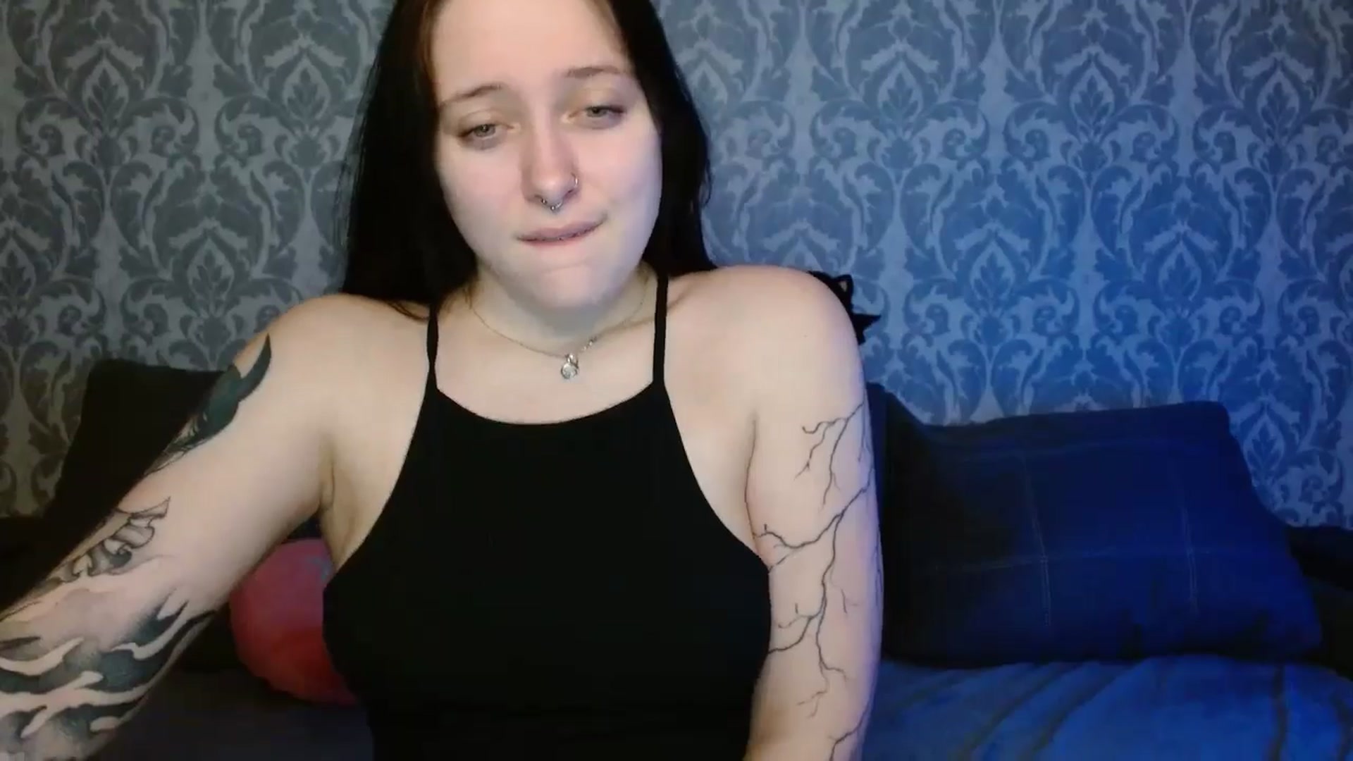 Gallery image thumbnail from AmyWard's myfreecams stream on, 04/03/2026, 10:35 image 19 of 20