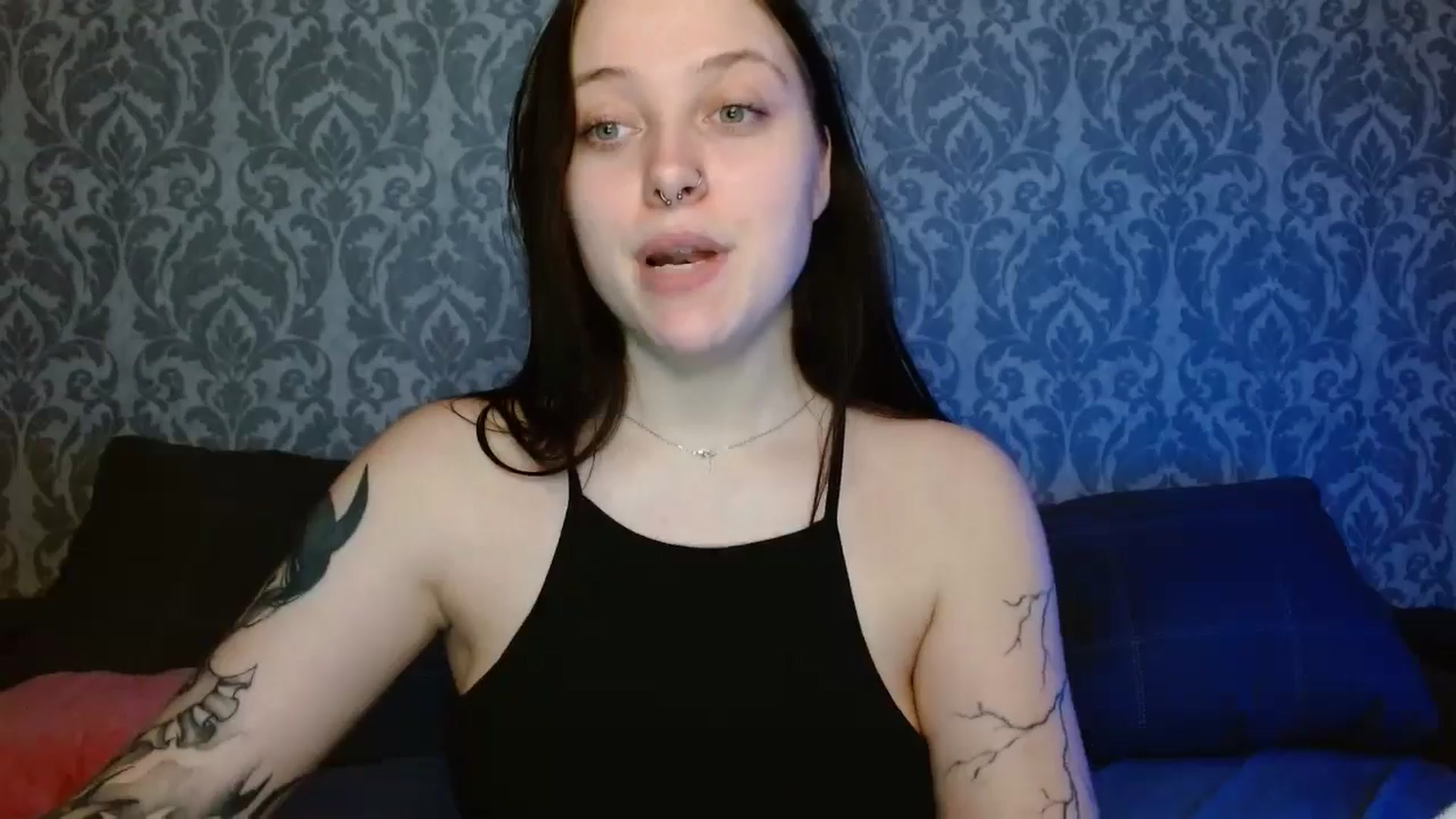 Gallery image thumbnail from AmyWard's myfreecams stream on, 04/03/2026, 12:32 image 15 of 20