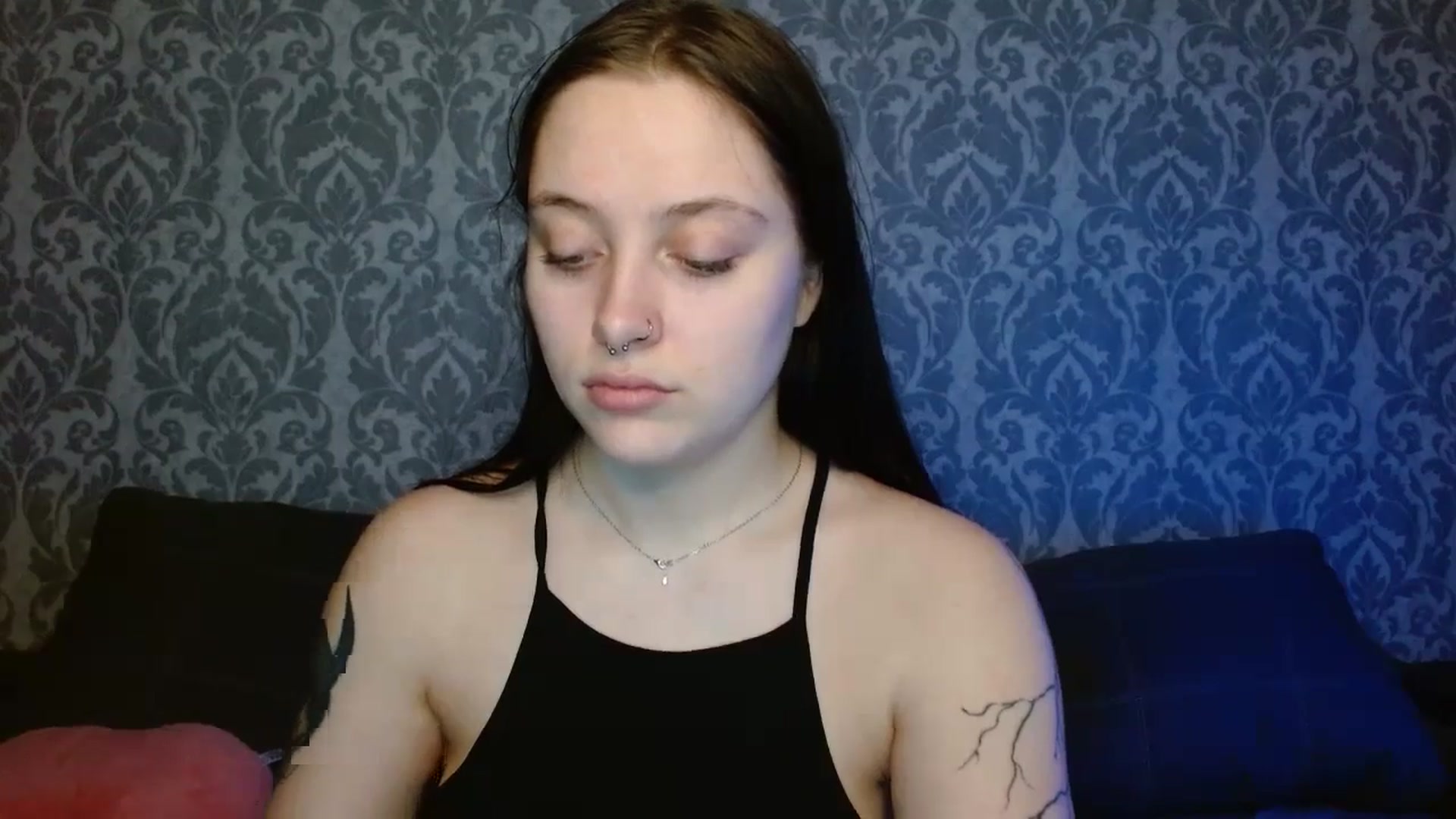 Gallery image thumbnail from AmyWard's myfreecams stream on, 04/03/2026, 12:32 image 13 of 20