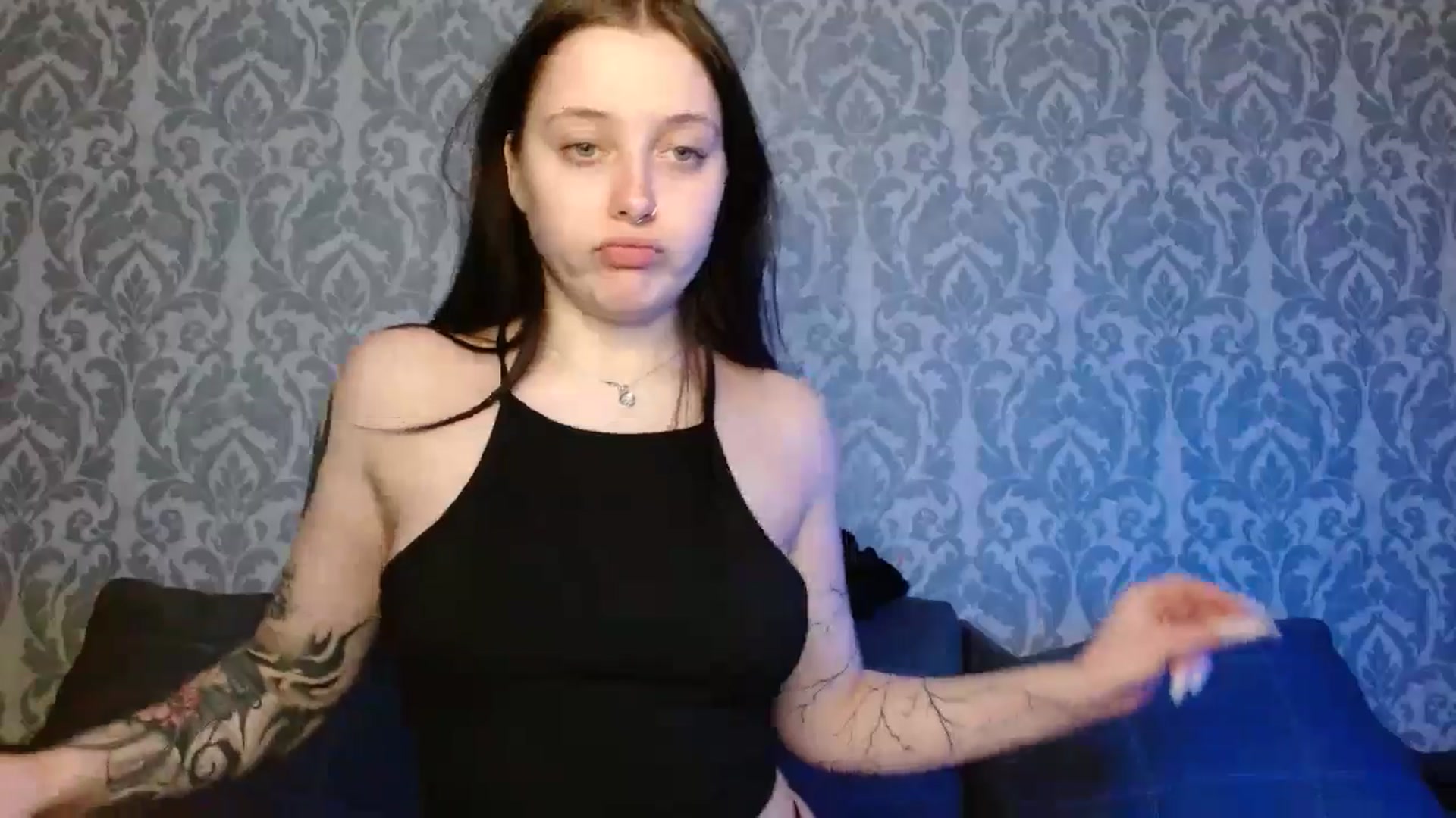 Gallery image thumbnail from AmyWard's myfreecams stream on, 04/03/2026, 13:46 image 4 of 20