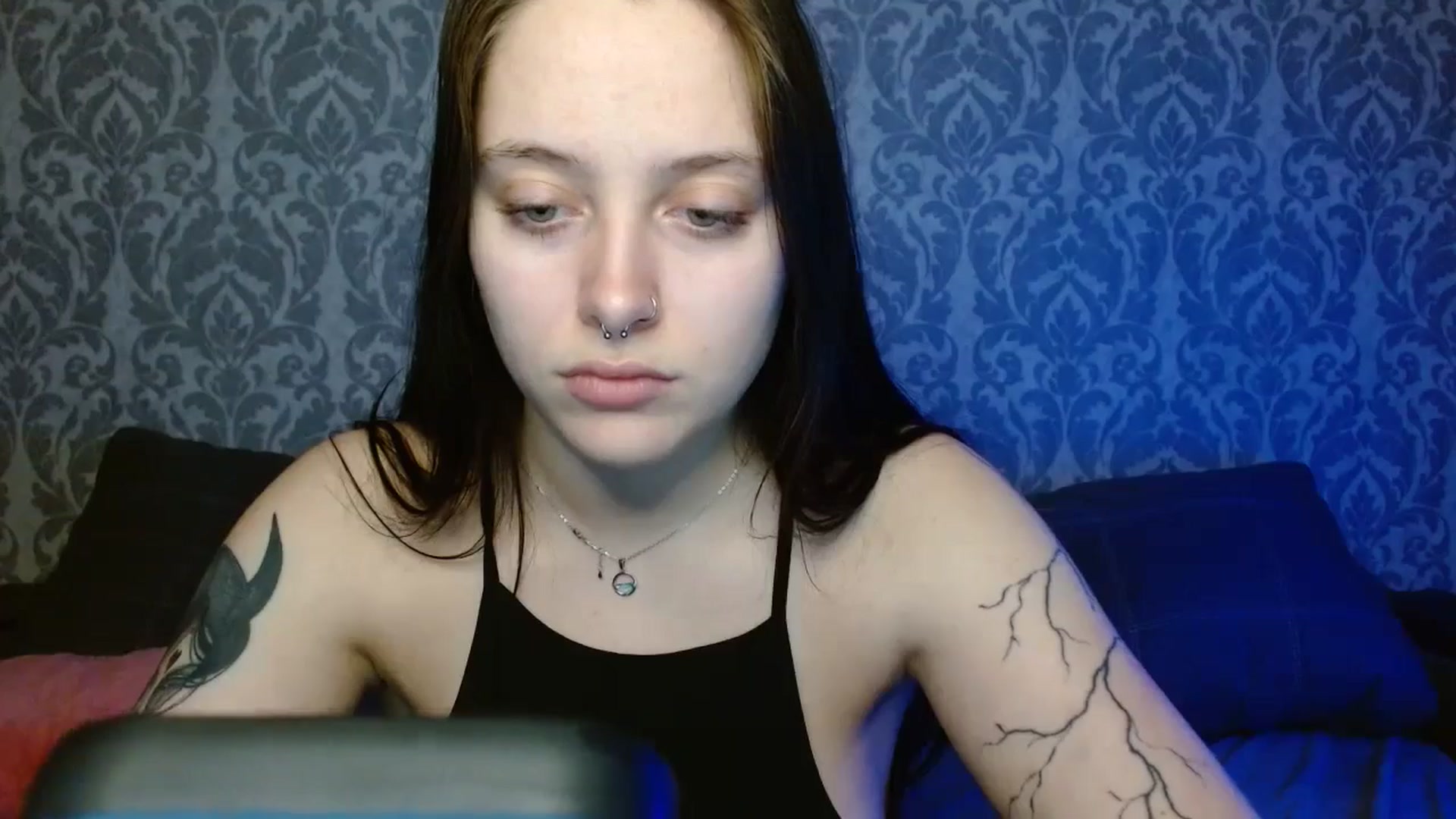 Gallery image thumbnail from AmyWard's myfreecams stream on, 04/03/2026, 14:10 image 18 of 20