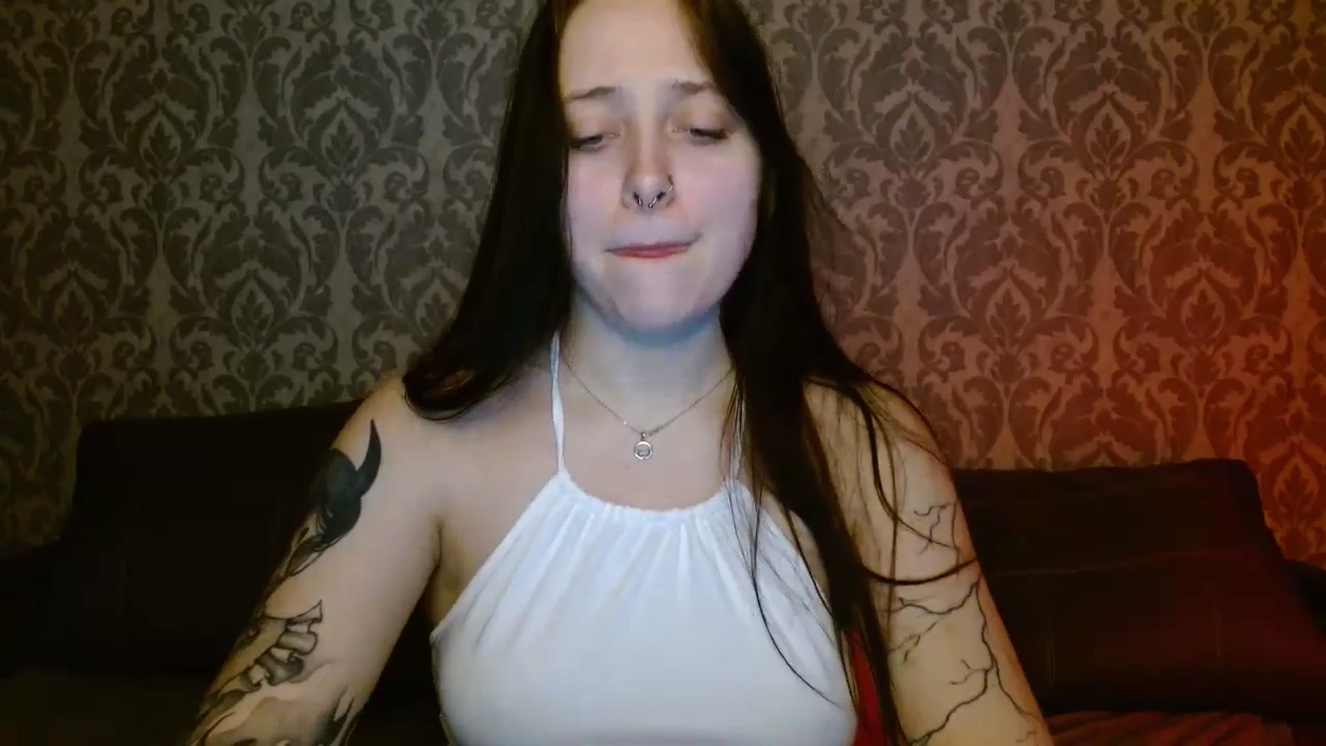 Gallery image thumbnail from AmyWard's myfreecams stream on, 04/04/2026, 15:01 image 5 of 20