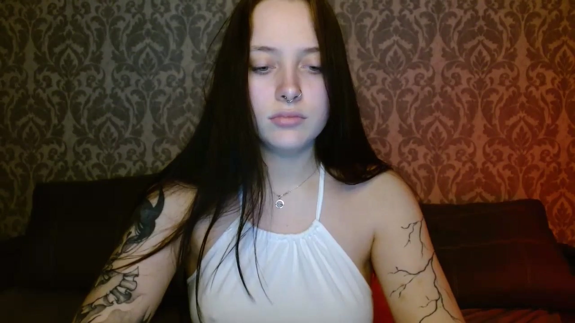 Gallery image thumbnail from AmyWard's myfreecams stream on, 04/04/2026, 15:01 image 18 of 20