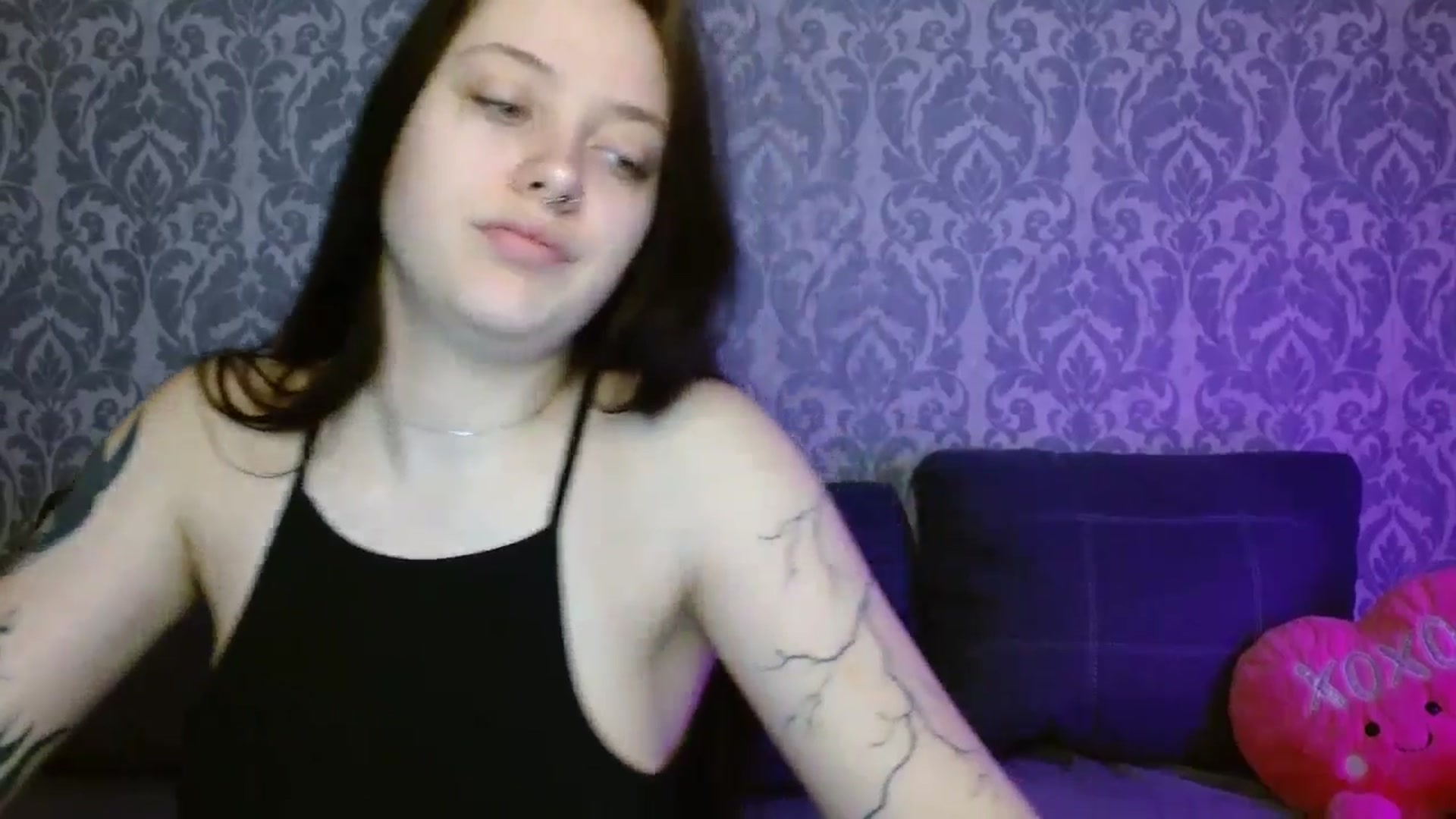 Gallery image thumbnail from AmyWard's myfreecams stream on, 04/05/2026, 10:02 image 9 of 20
