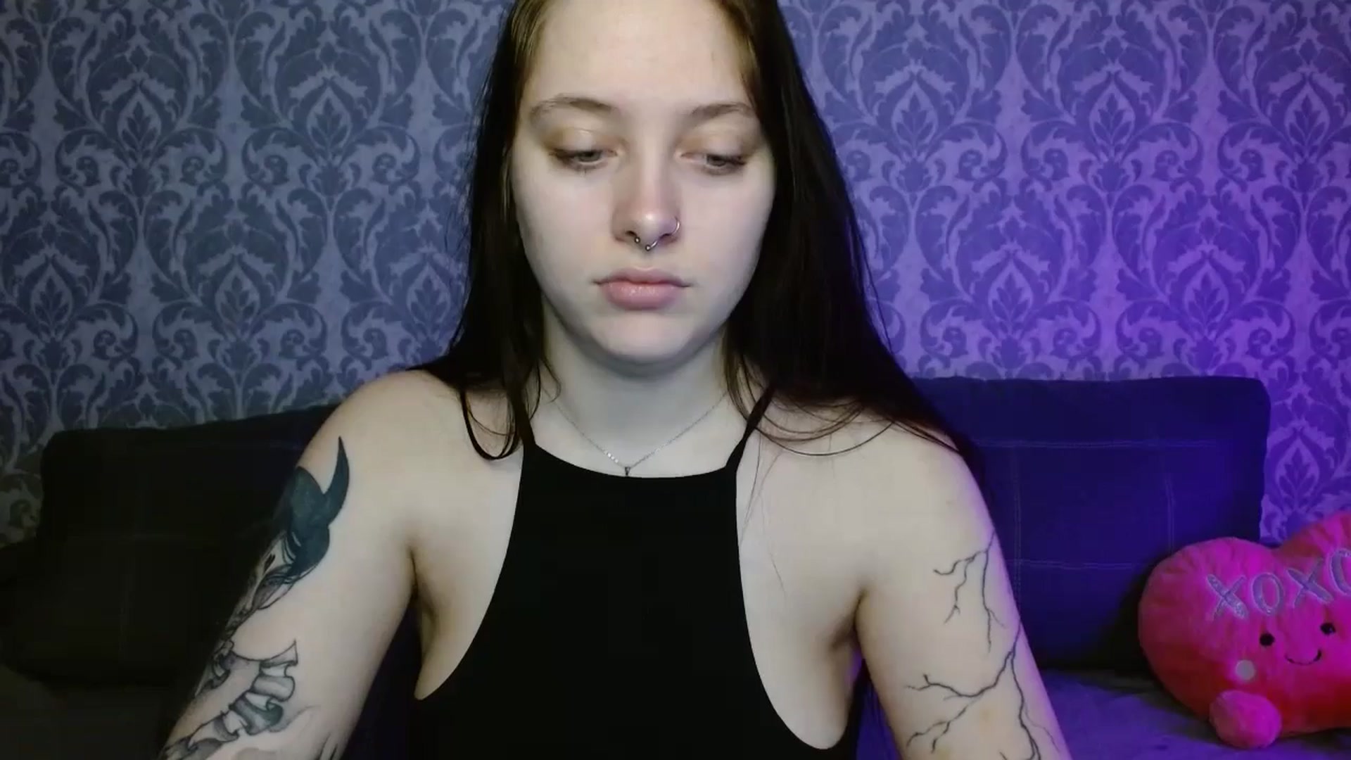 Gallery image thumbnail from AmyWard's myfreecams stream on, 04/05/2026, 10:45 image 10 of 20