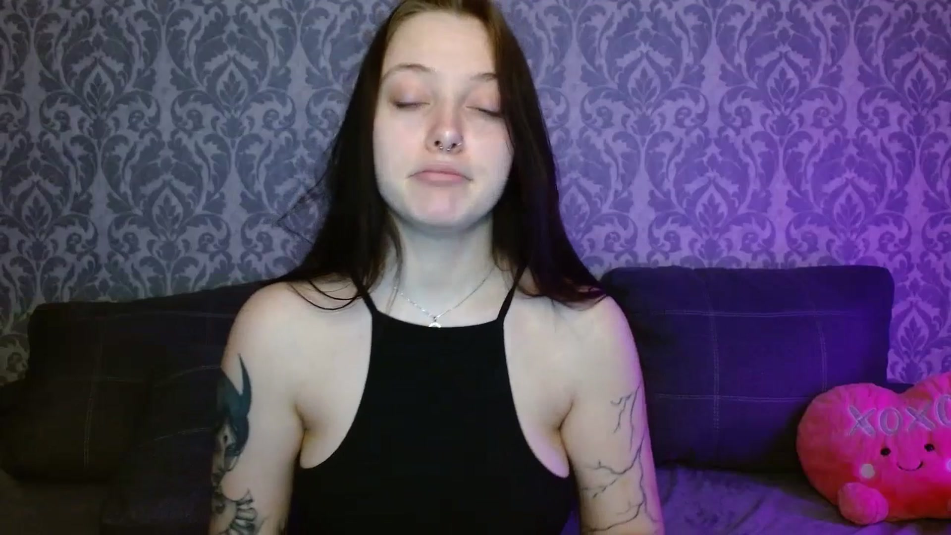 Gallery image thumbnail from AmyWard's myfreecams stream on, 04/05/2026, 12:36 image 5 of 20