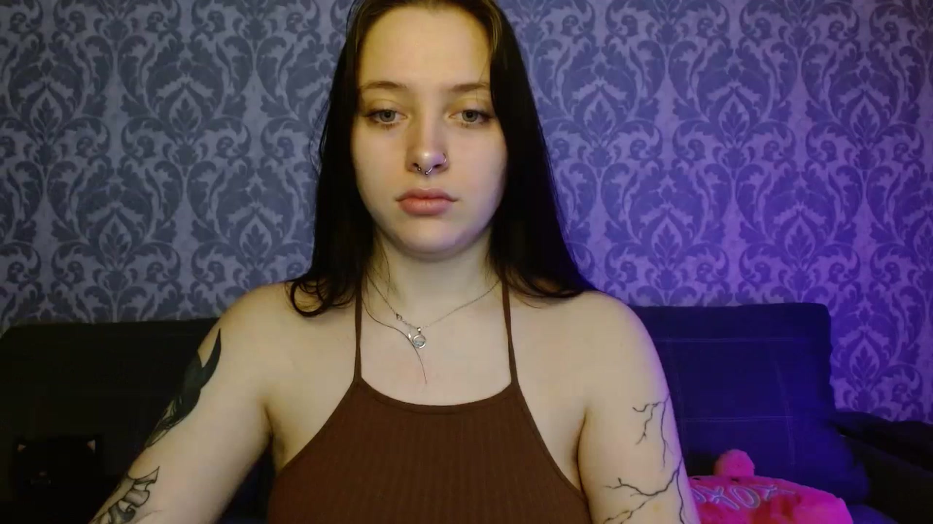 Gallery image thumbnail from AmyWard's myfreecams stream on, 04/06/2026, 10:02 image 5 of 20