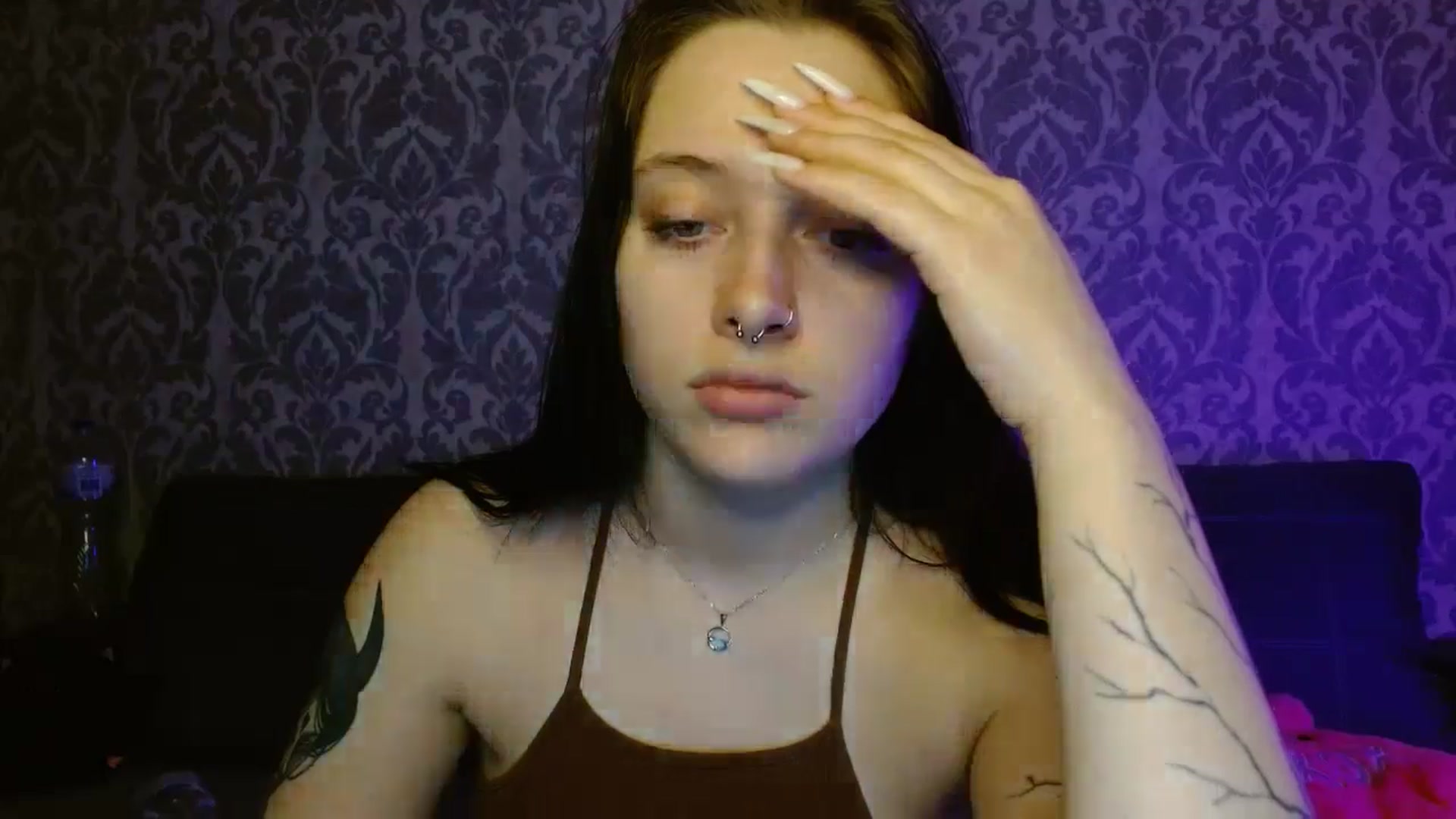 Gallery image thumbnail from AmyWard's myfreecams stream on, 04/06/2026, 13:07 image 6 of 20
