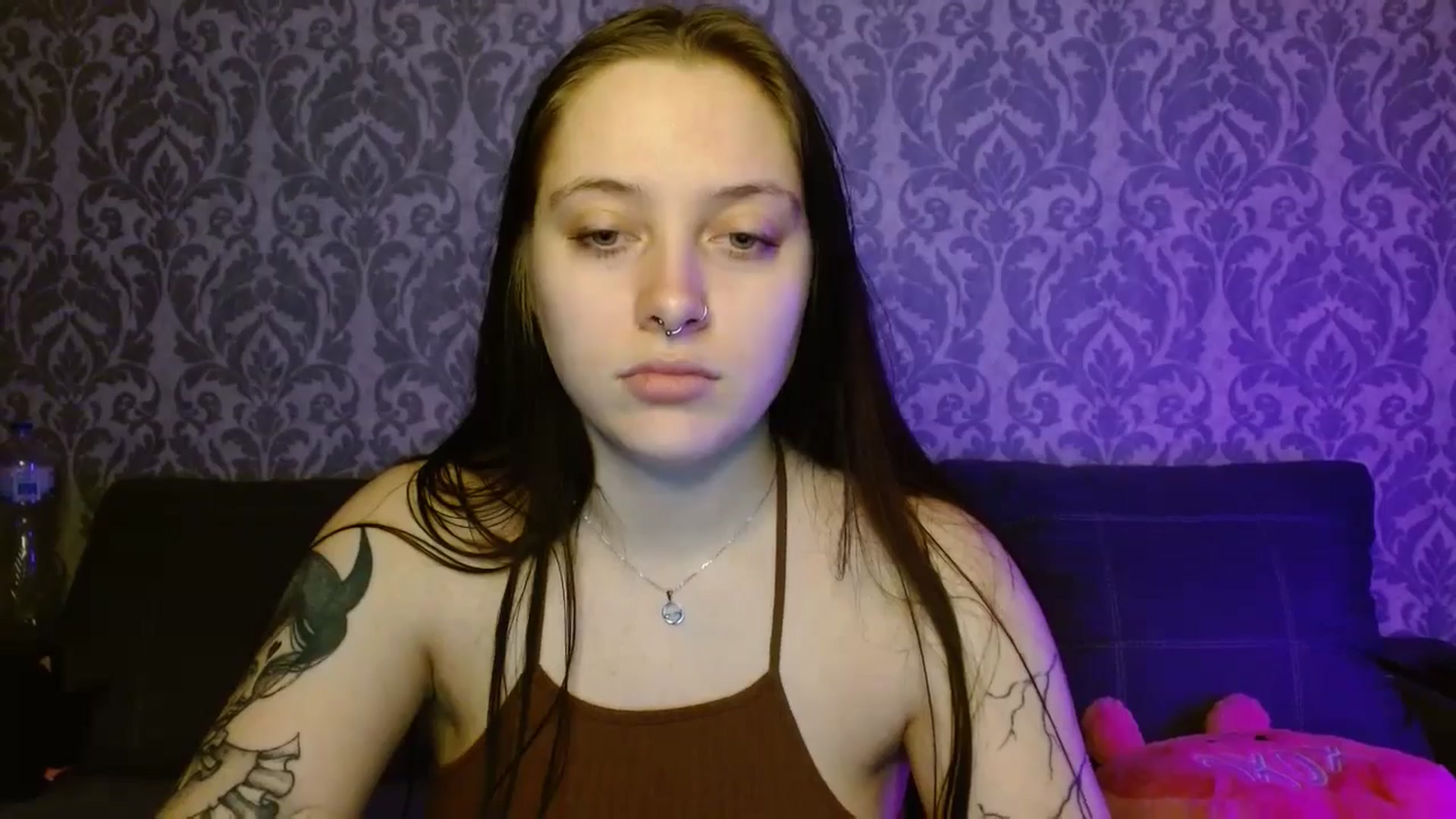 Gallery image thumbnail from AmyWard's myfreecams stream on, 04/06/2026, 13:07 image 20 of 20