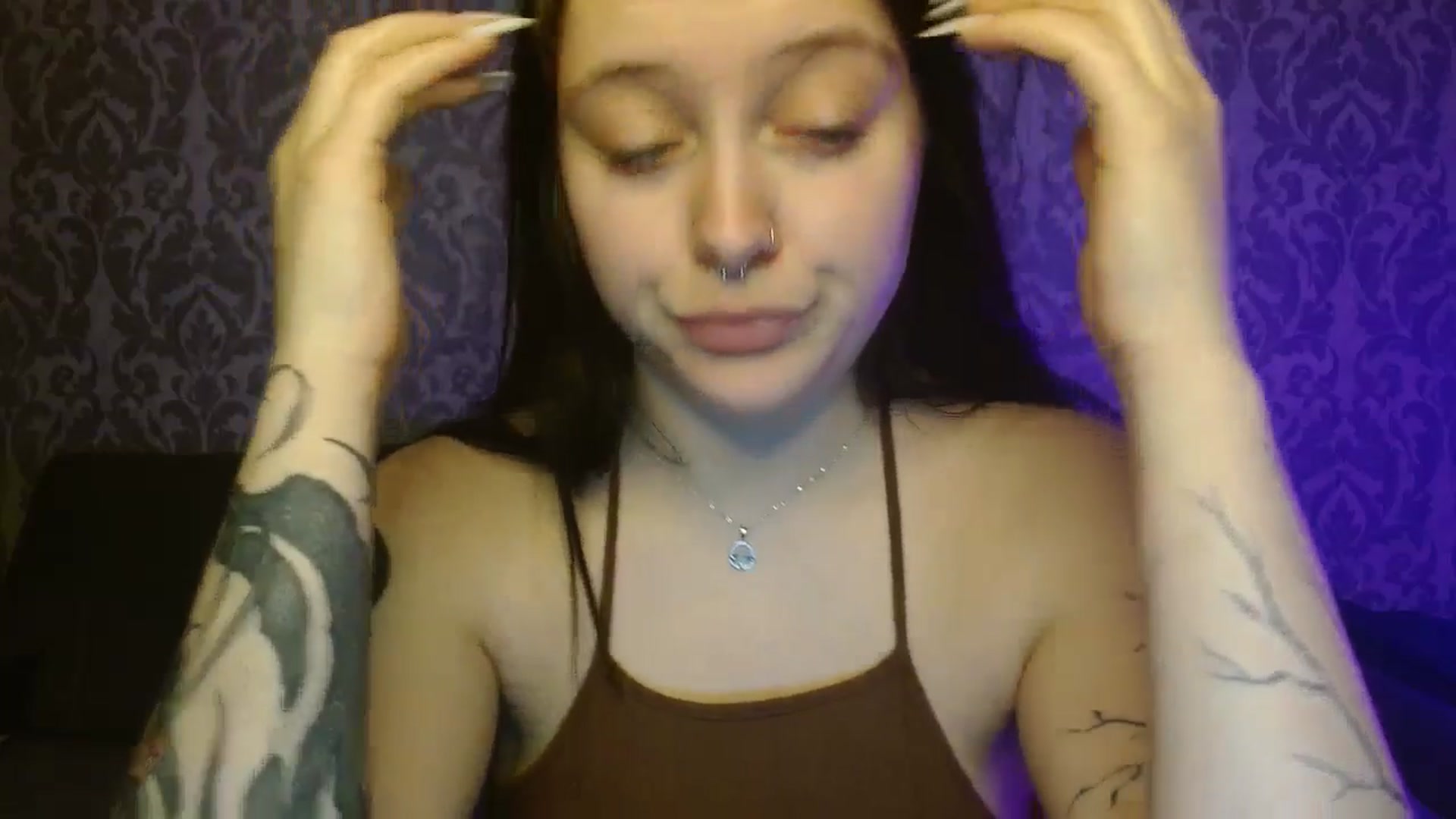 Gallery image thumbnail from AmyWard's myfreecams stream on, 04/06/2026, 14:03 image 7 of 20