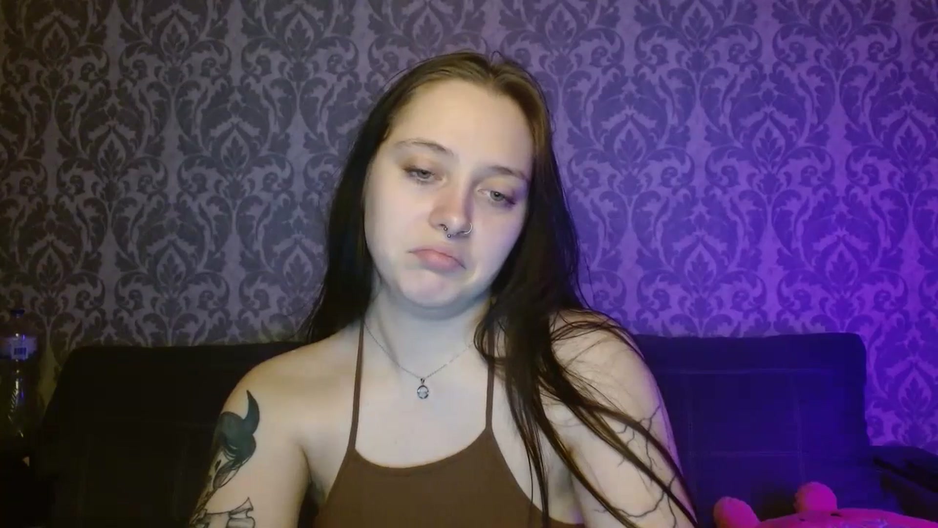 Gallery image thumbnail from AmyWard's myfreecams stream on, 04/06/2026, 14:03 image 20 of 20