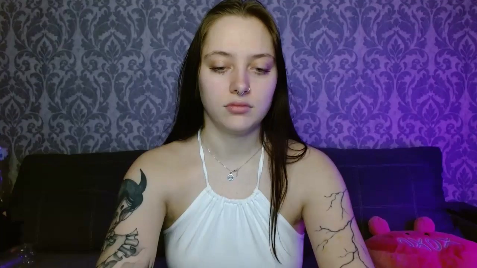 Gallery image thumbnail from AmyWard's myfreecams stream on, 04/07/2026, 12:48 image 7 of 20