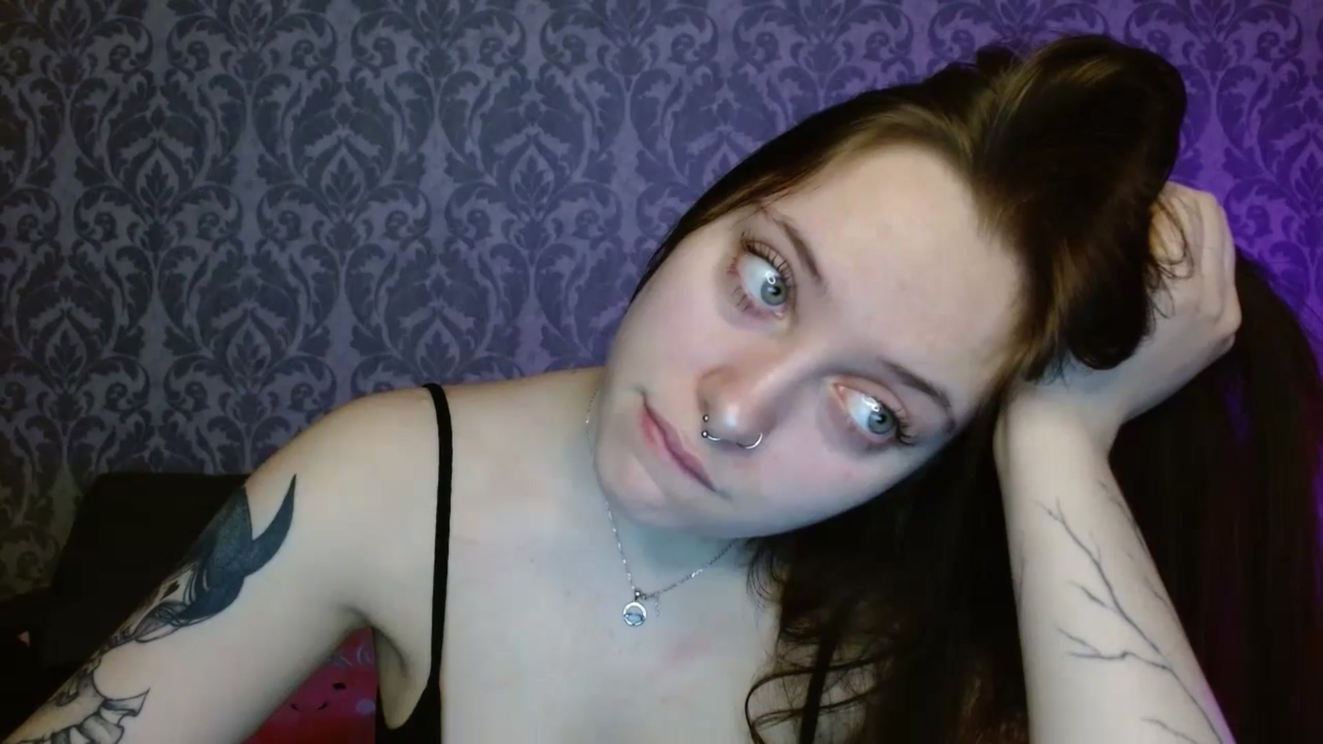 Gallery image thumbnail from AmyWard's myfreecams stream on, 04/08/2026, 09:47 image 5 of 20