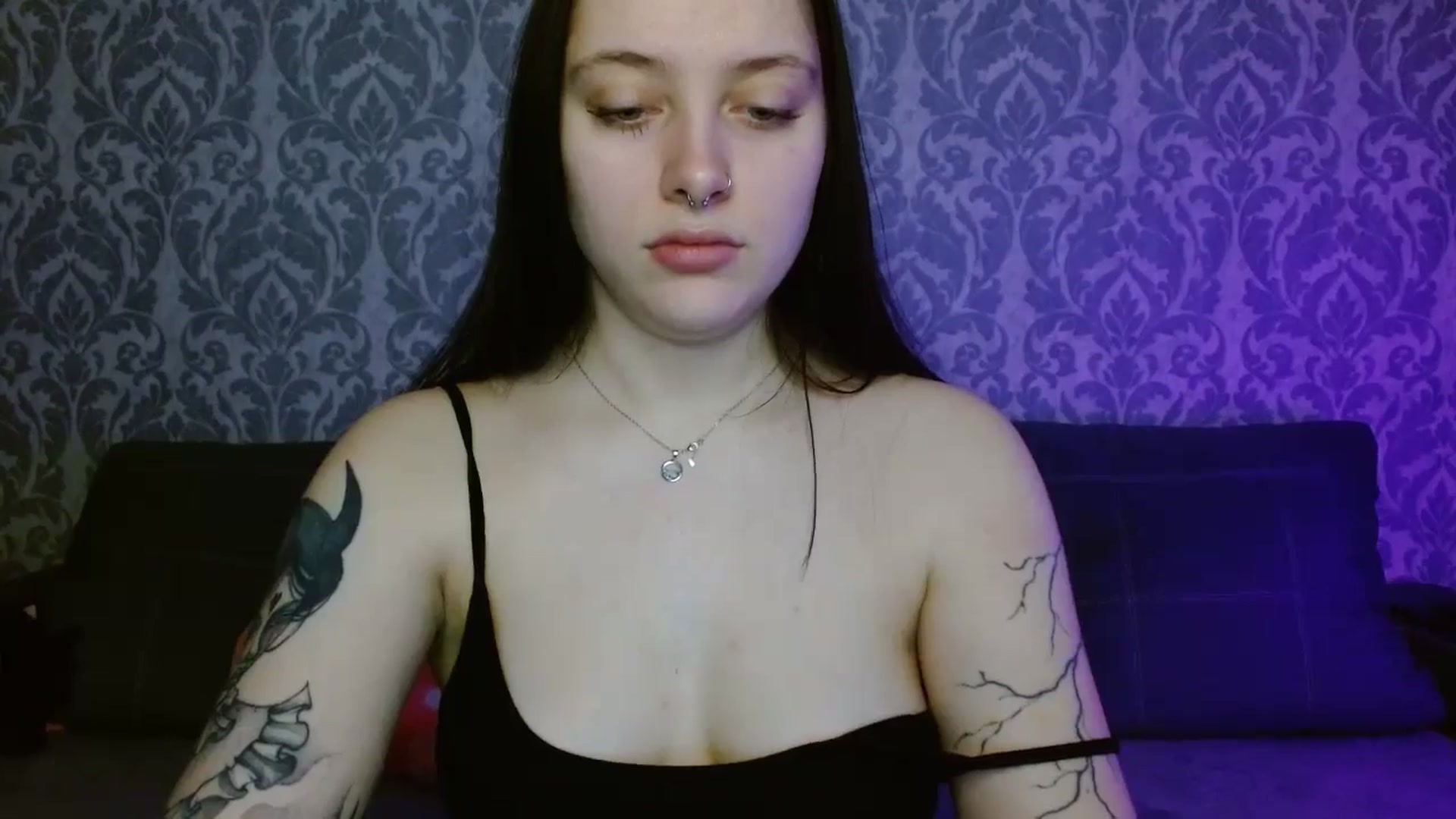 Gallery image thumbnail from AmyWard's myfreecams stream on, 04/08/2026, 11:06 image 18 of 20