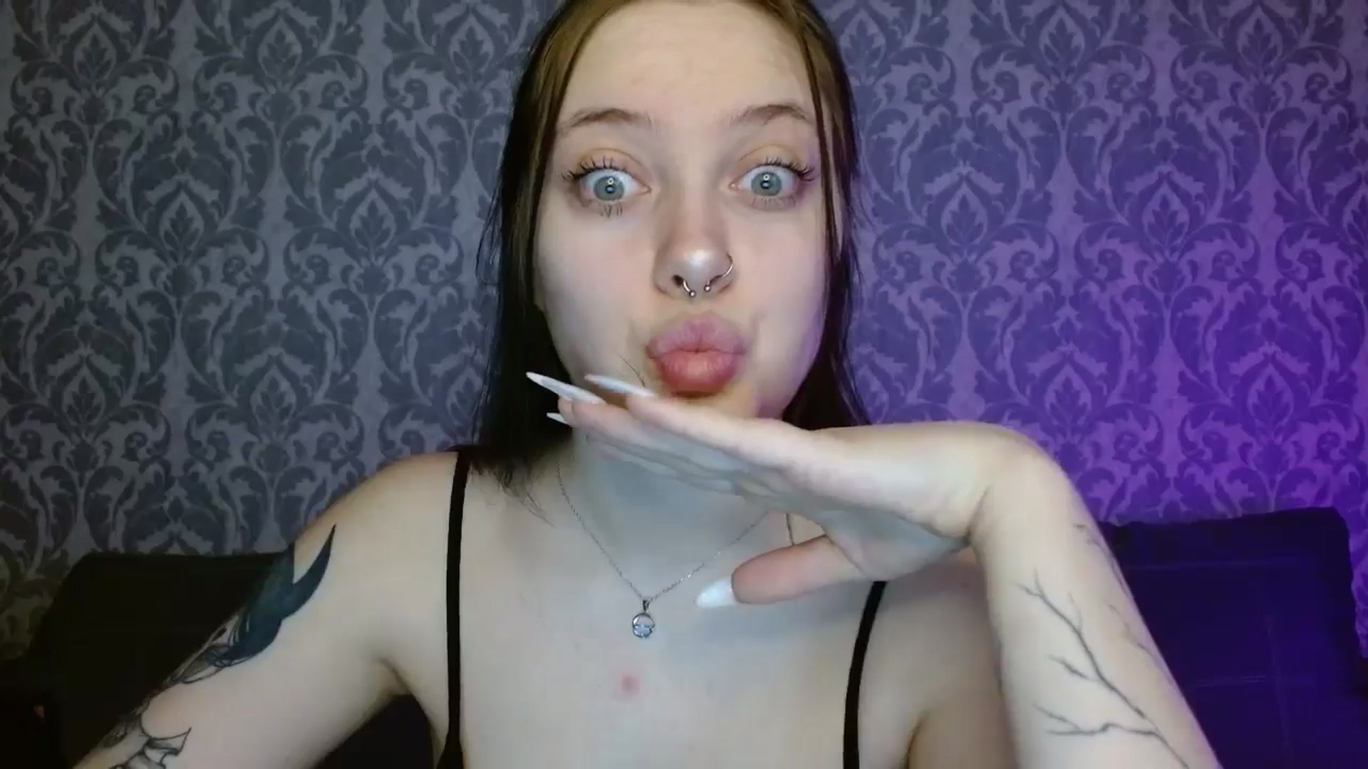 Gallery image thumbnail from AmyWard's myfreecams stream on, 04/09/2026, 09:39 image 20 of 20