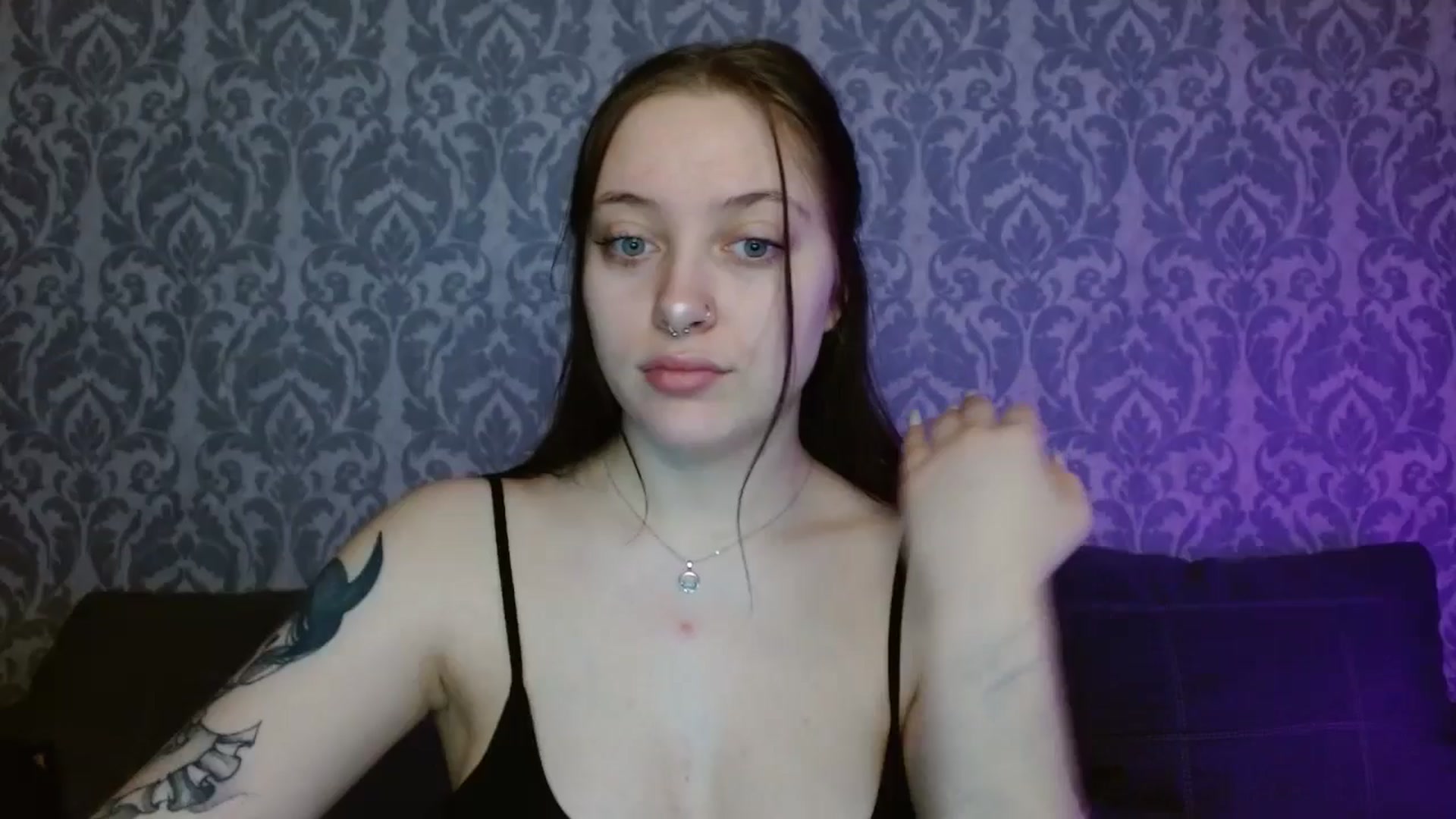 Gallery image thumbnail from AmyWard's myfreecams stream on, 04/09/2026, 09:39 image 18 of 20