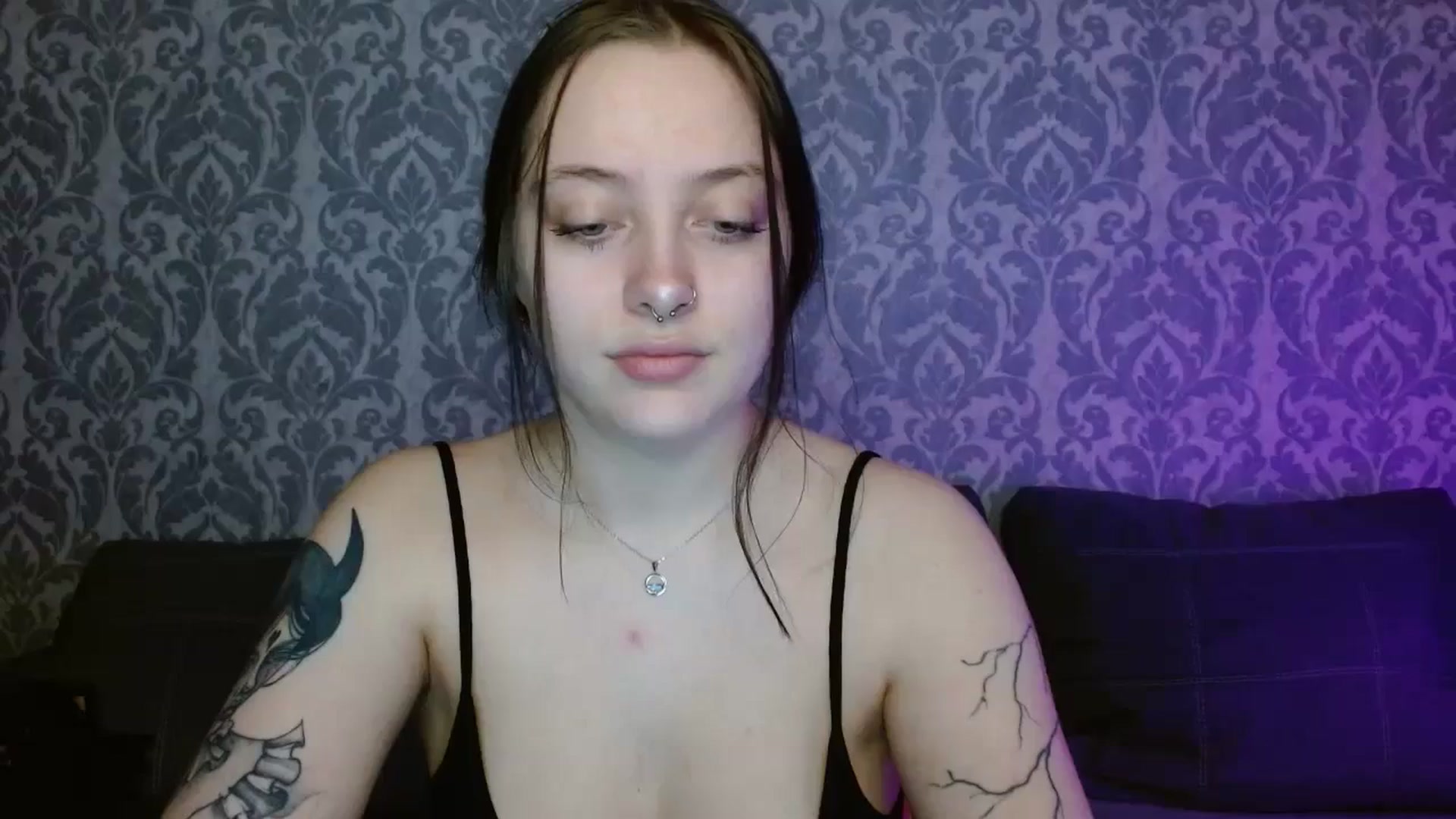 Gallery image thumbnail from AmyWard's myfreecams stream on, 04/09/2026, 11:18 image 10 of 20