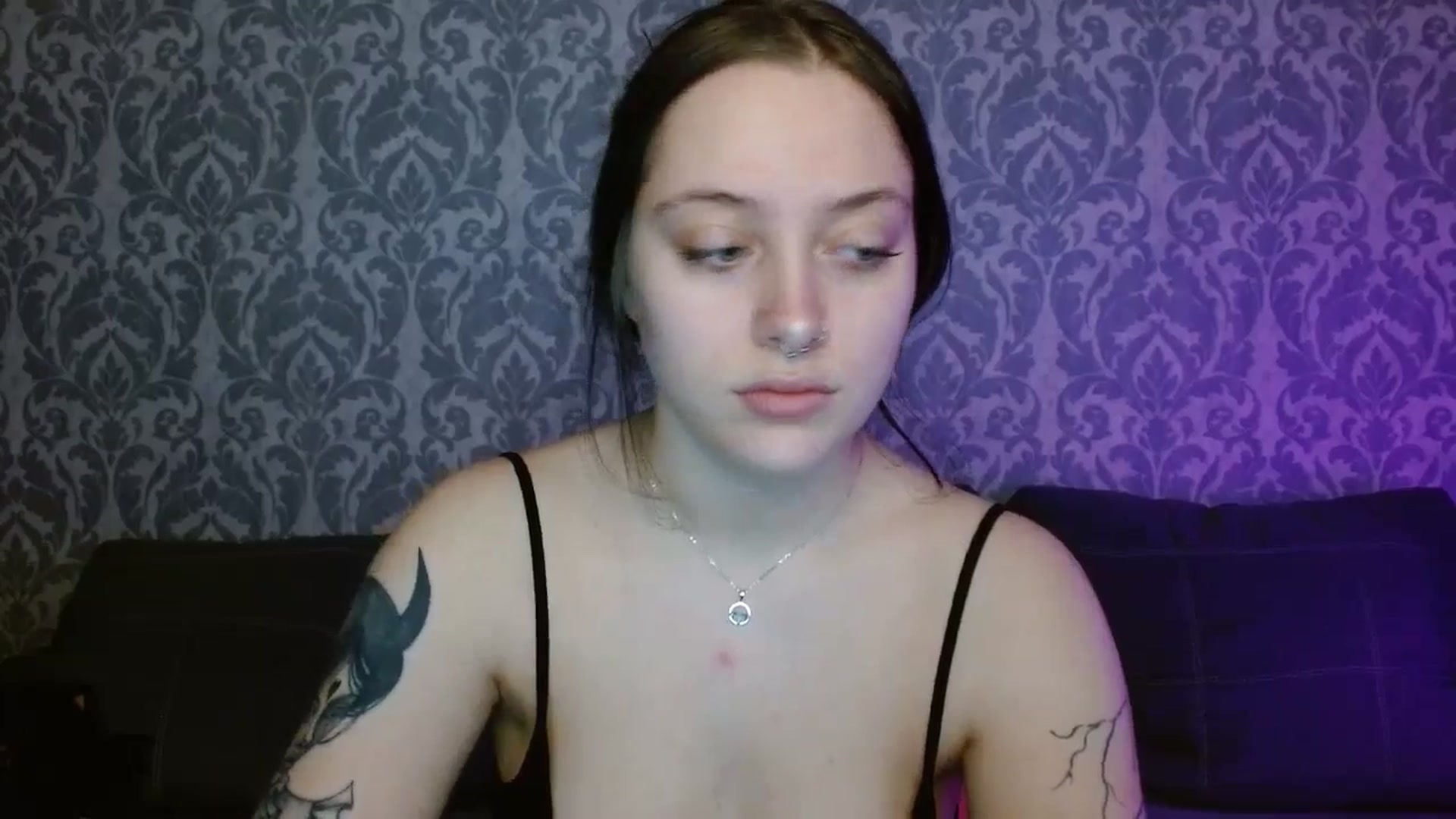 Gallery image thumbnail from AmyWard's myfreecams stream on, 04/09/2026, 11:18 image 16 of 20