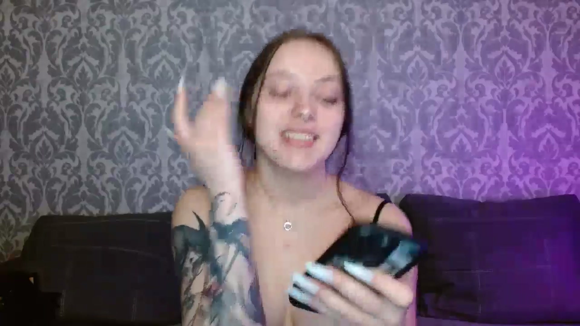 Gallery image thumbnail from AmyWard's myfreecams stream on, 04/09/2026, 11:18 image 7 of 20