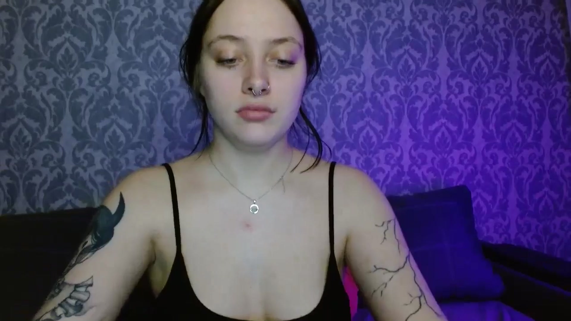 Gallery image thumbnail from AmyWard's myfreecams stream on, 04/09/2026, 14:43 image 16 of 20