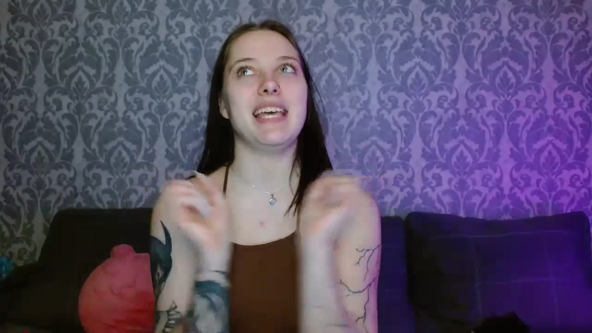 Gallery image thumbnail from AmyWard's myfreecams stream on, 04/10/2026, 11:01 image 11 of 20