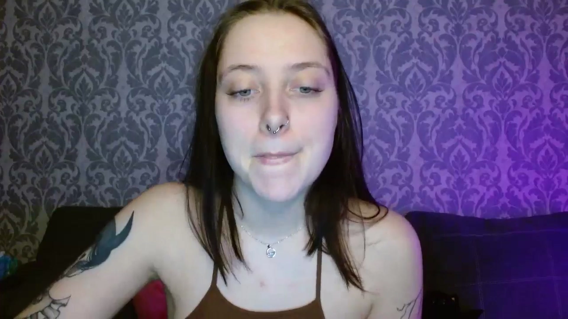 Gallery image thumbnail from AmyWard's myfreecams stream on, 04/10/2026, 13:48 image 15 of 20