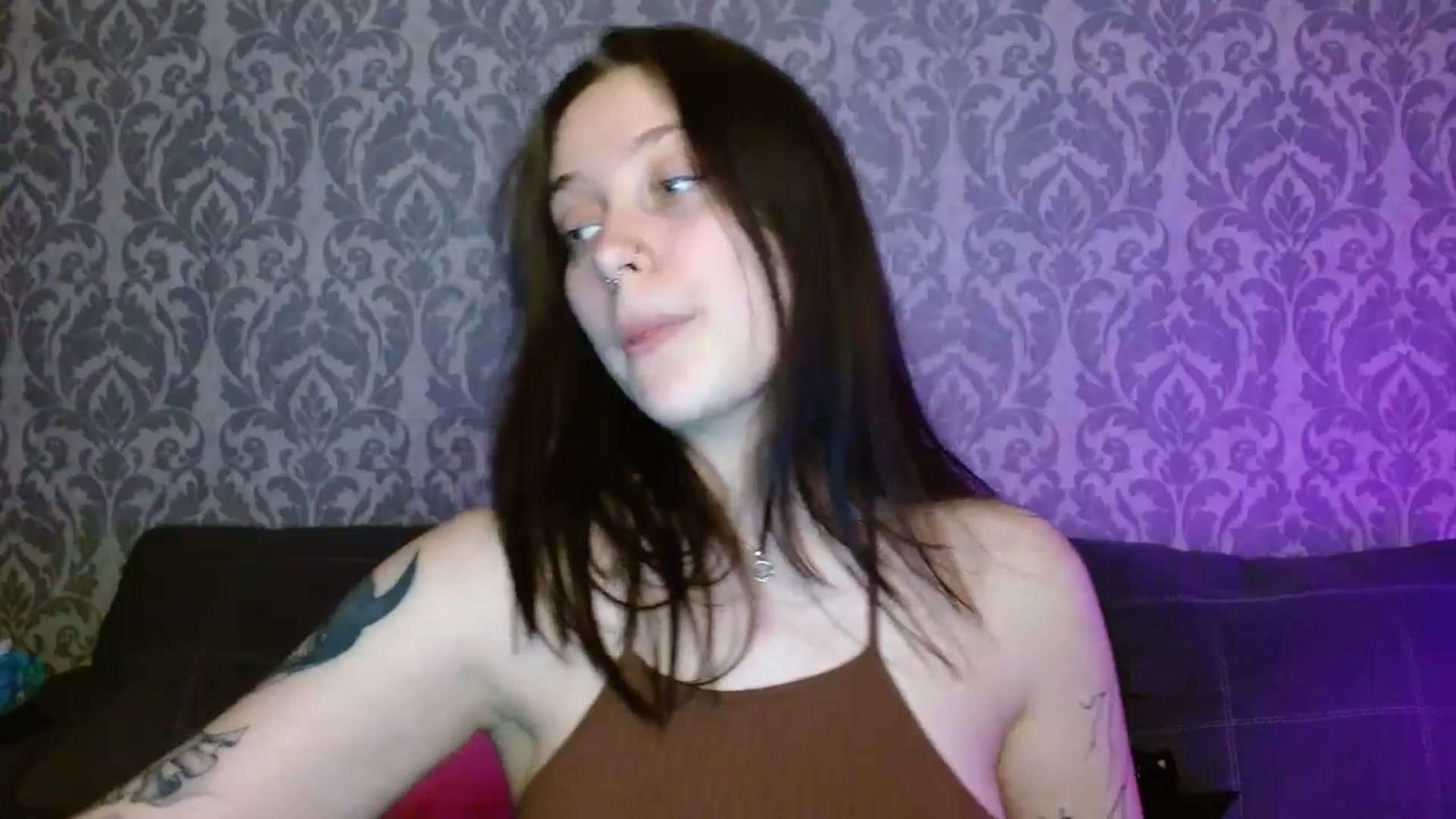 Gallery image thumbnail from AmyWard's myfreecams stream on, 04/10/2026, 13:48 image 19 of 20
