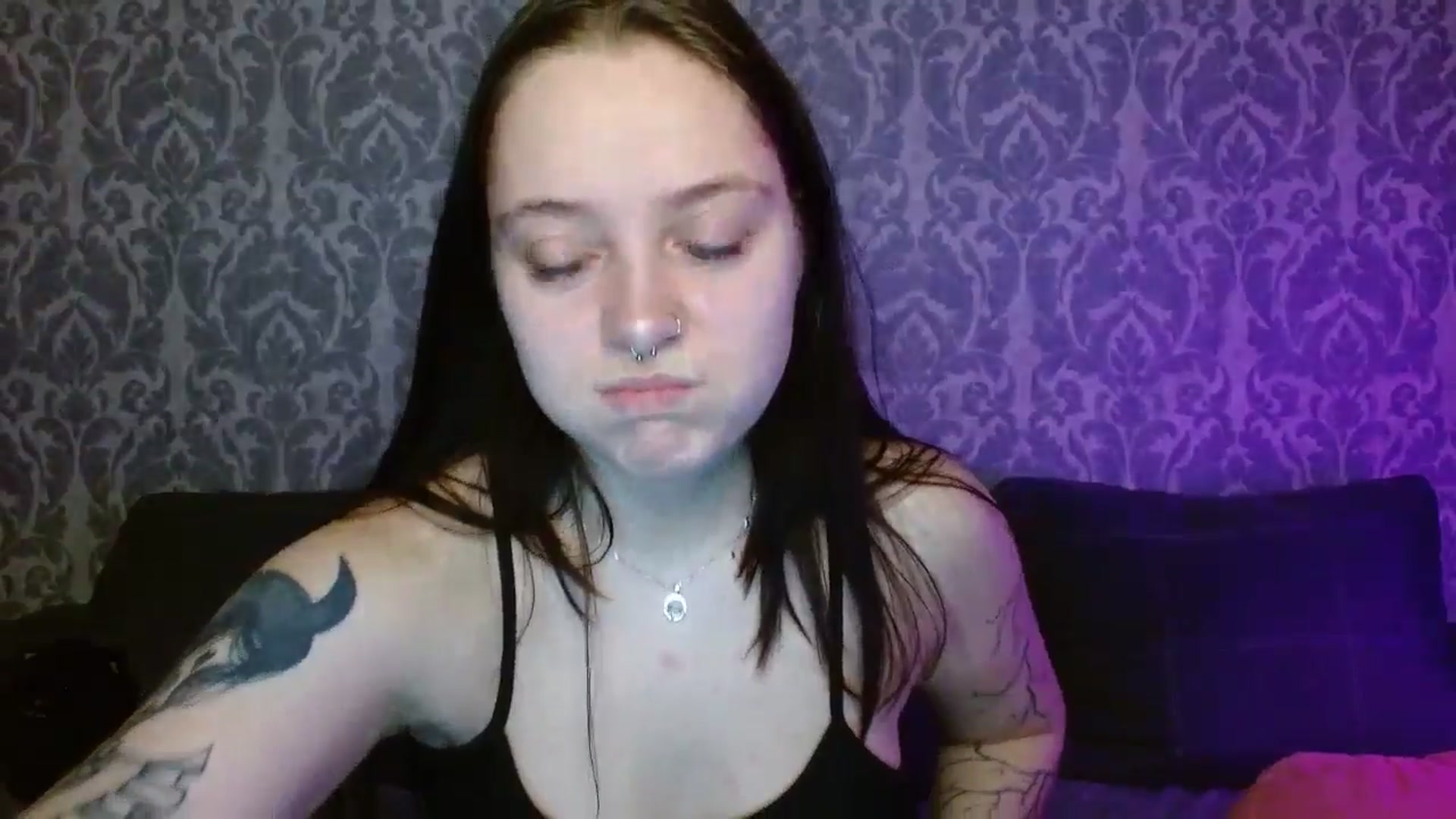 Gallery image thumbnail from AmyWard's myfreecams stream on, 04/11/2026, 11:13 image 11 of 20