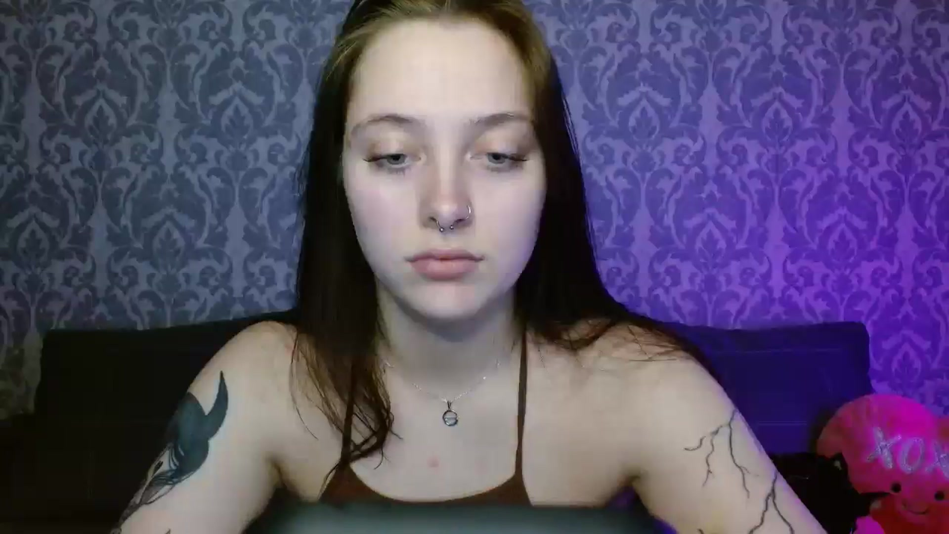 Gallery image thumbnail from AmyWard's myfreecams stream on, 04/12/2026, 13:37 image 16 of 20